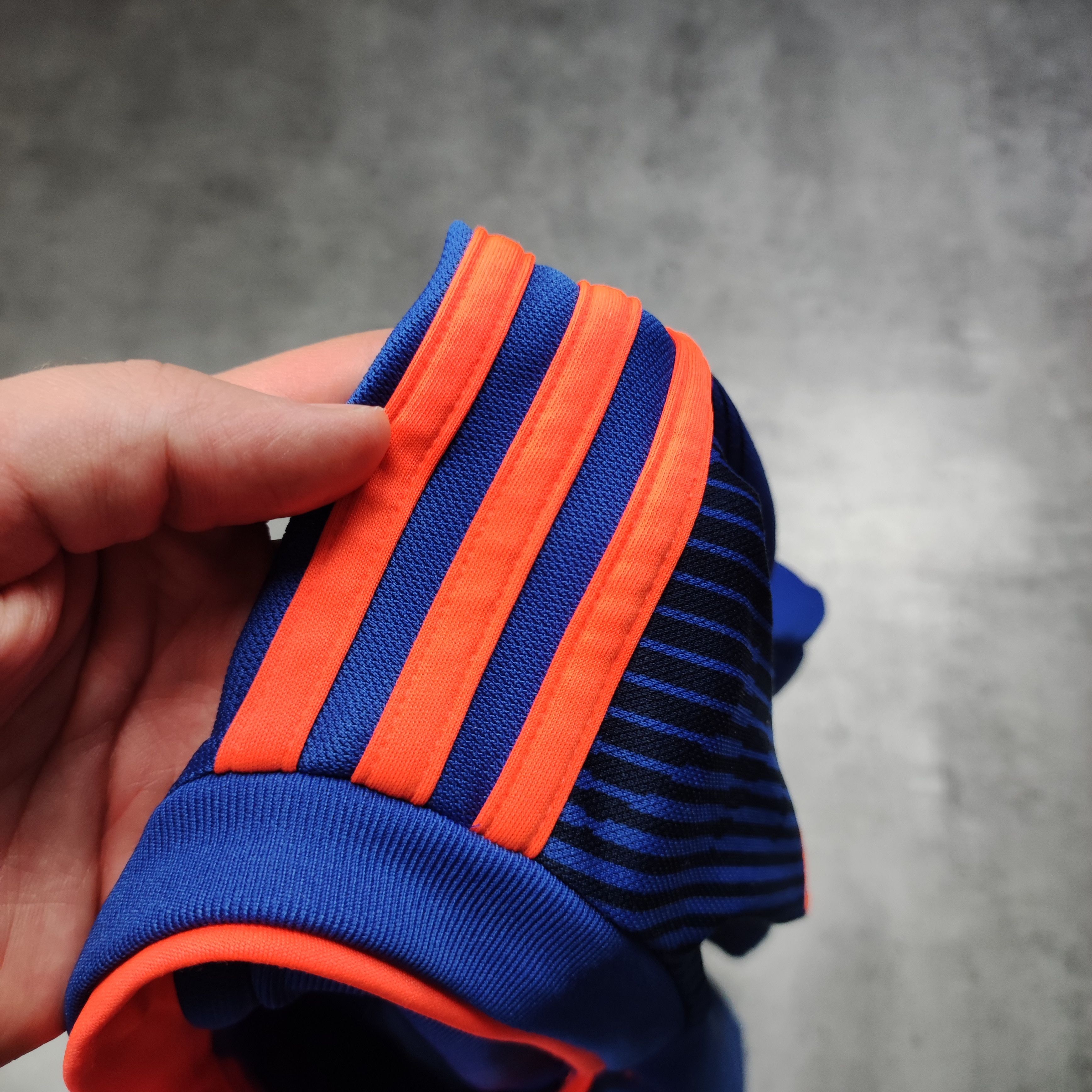 Adidas RARE Colombia National Team 2018 World Cup Away Jersey Size US XL / EU 56 / 4 - 6 Thumbnail