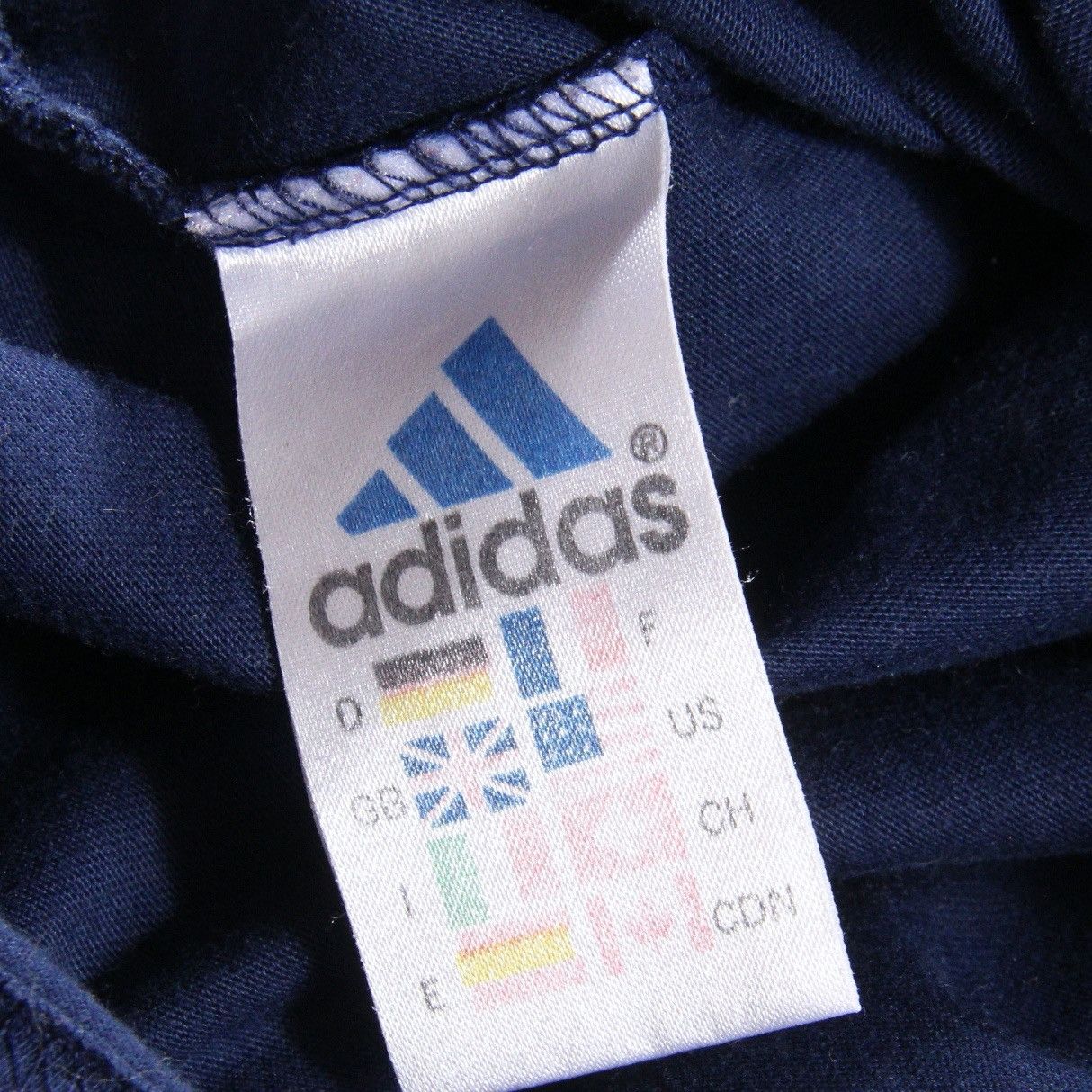 Adidas Adidas Vintage 90s Cotton Blue Tee T Shirt Soccer Football L Size US L / EU 52-54 / 3 - 5 Thumbnail