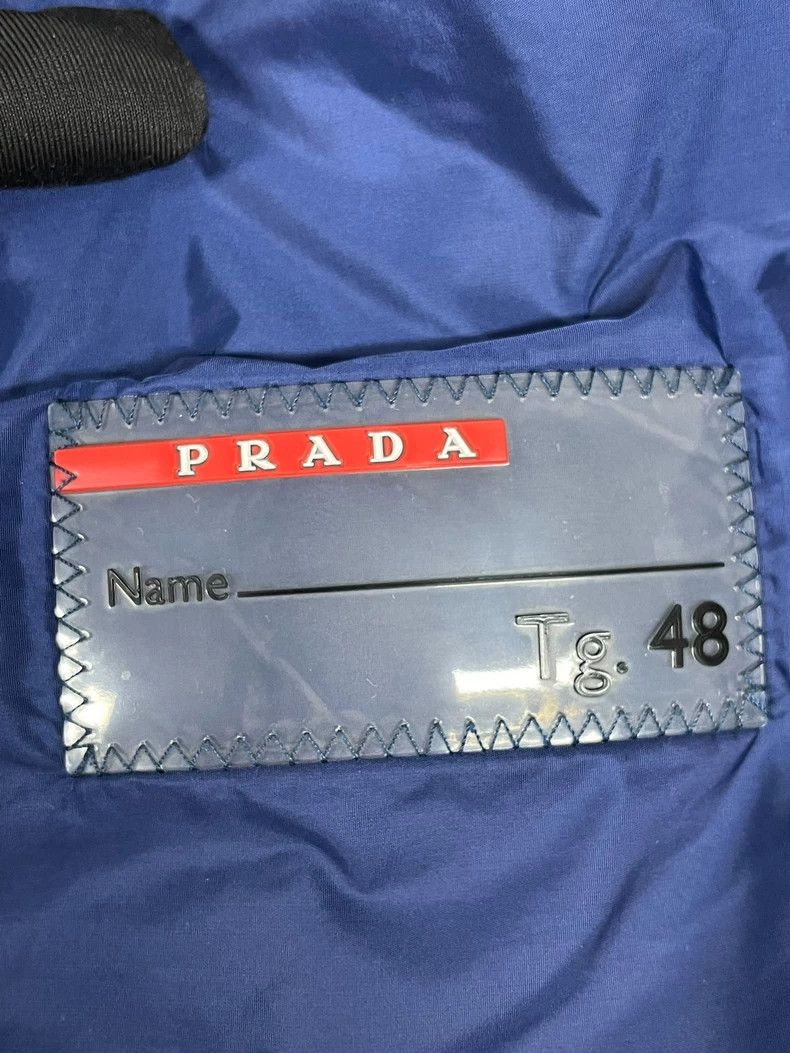 Prada Prada Red And Blue Color Block Metal Triangle Logo Zipper J Size US M / EU 48-50 / 2 - 7 Thumbnail