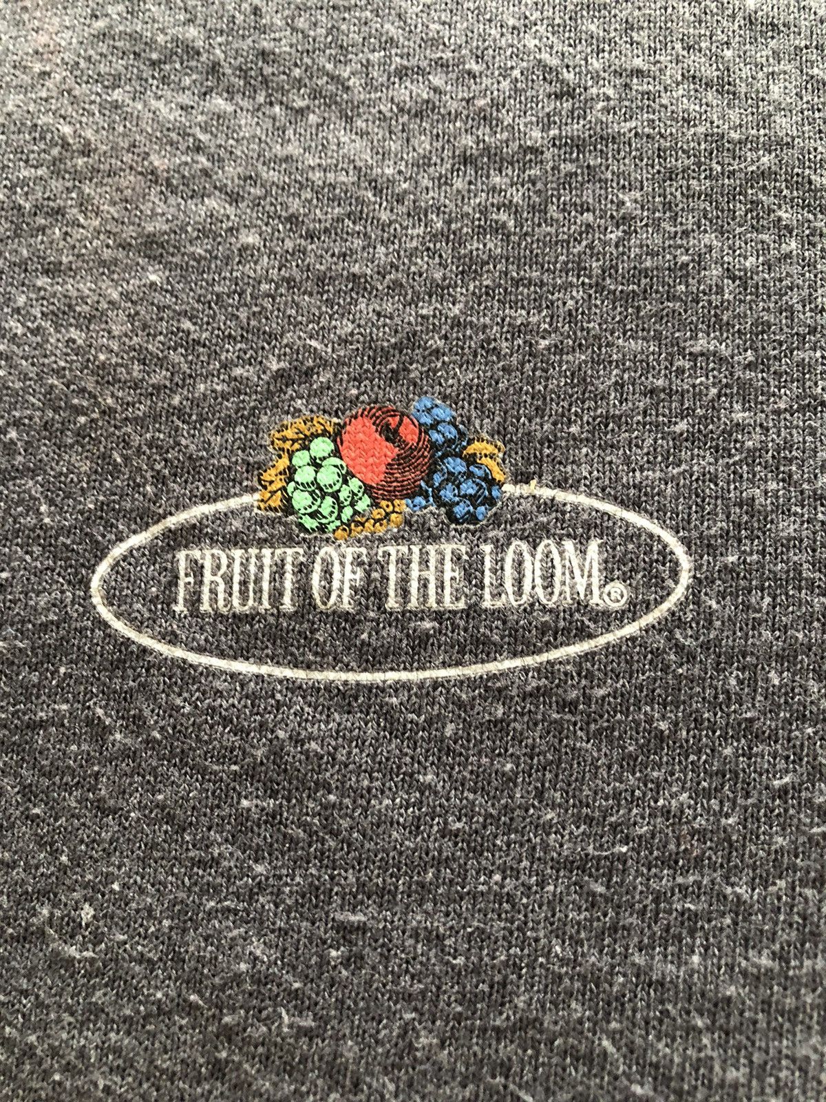 Fruit Of The Loom × Vintage FRUIT OF THE LOOM GREY CLASSIC CREWNECK SWEATSHIRT Size US L / EU 52-54 / 3 - 2 Thumbnail