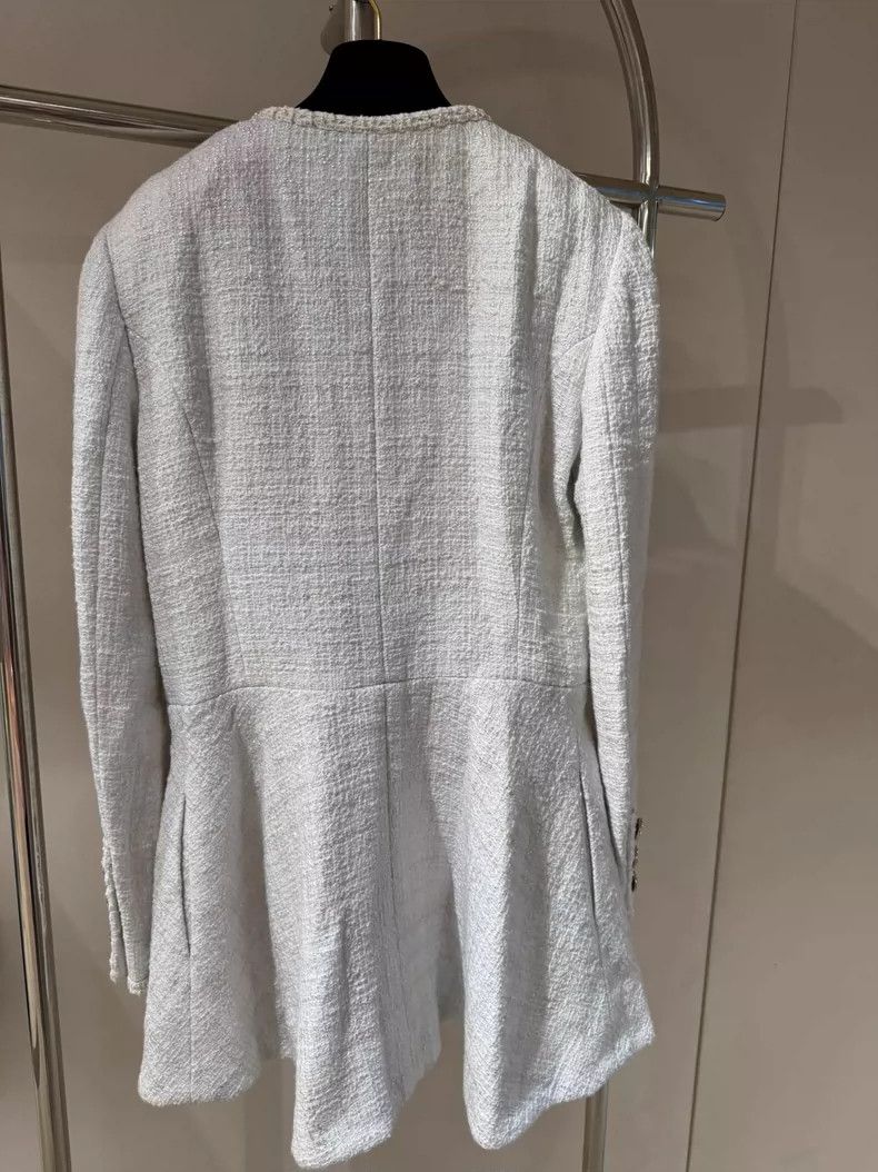 Chanel Chanel 23S white and silver twill soft tweed long coat Size XS / US 0-2 / IT 36-38 - 3 Thumbnail