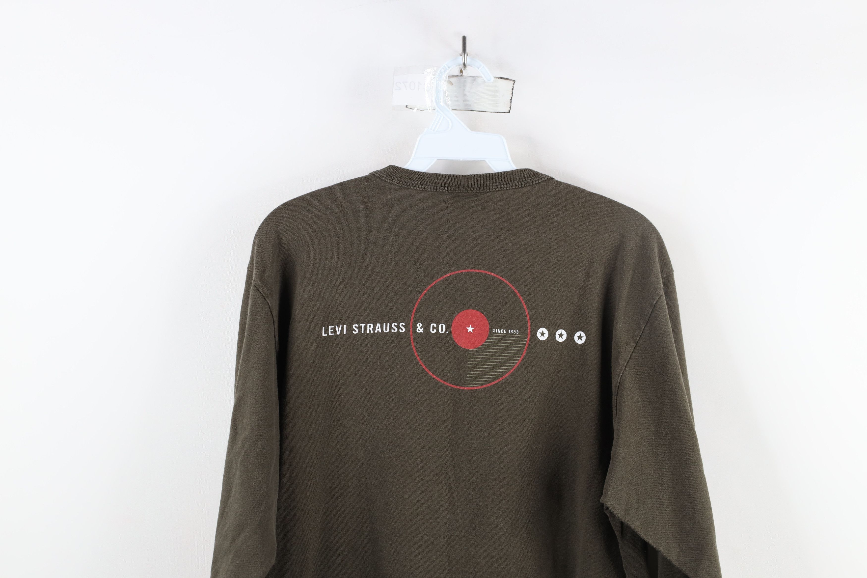Levi's × Vintage Vintage Y2K 2000 Levis Spell Out Red Star T-Shirt Green USA Size US M / EU 48-50 / 2 - 13 Thumbnail