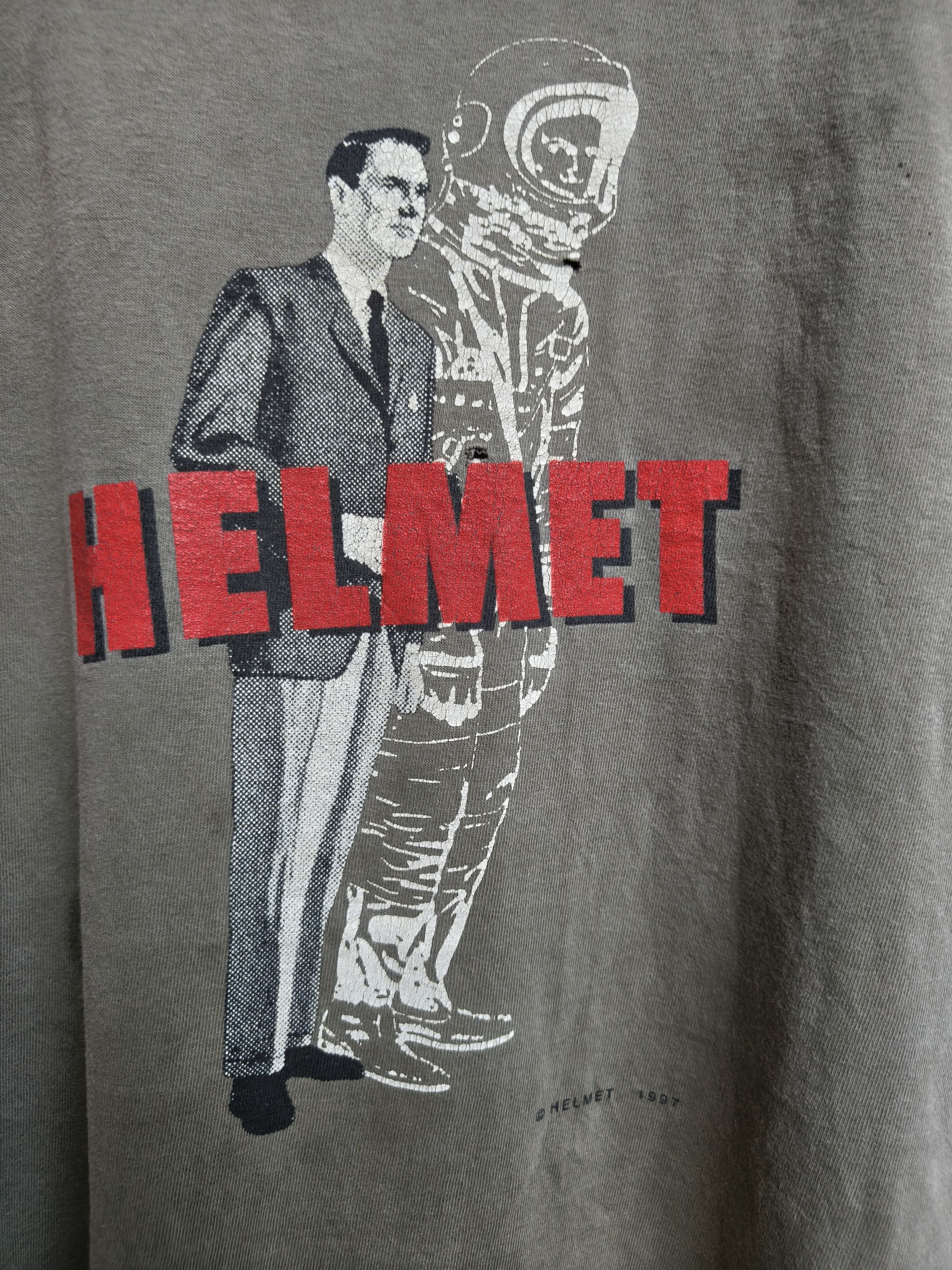 Band Tees Vintage 90s Helmet shirt Size US XL / EU 56 / 4 - 3 Thumbnail
