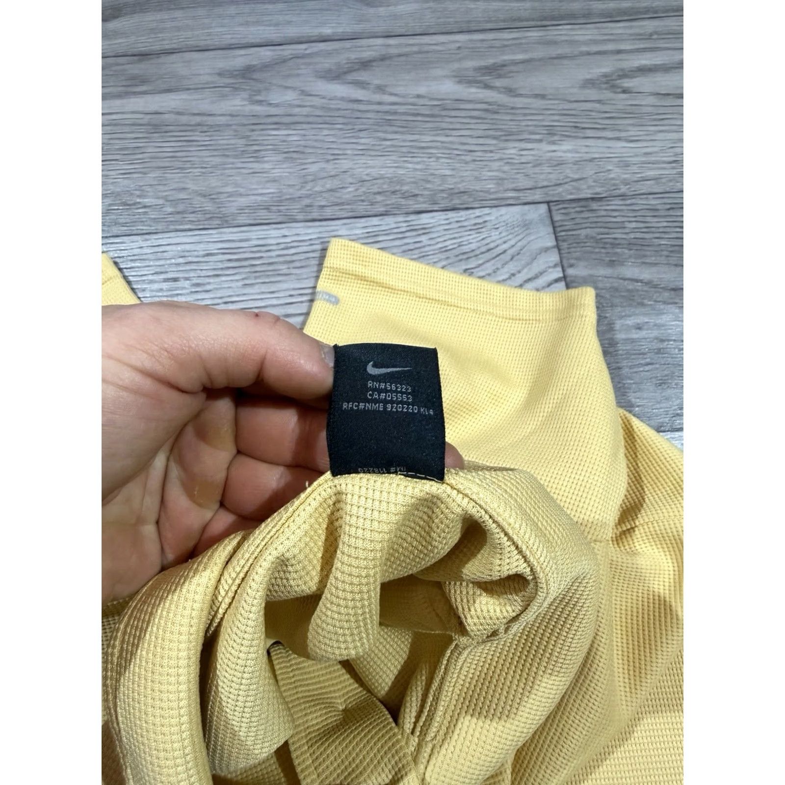 Nike Nike Court Tennis Polo Shirt Mens Size M Yellow Mini Logo Size US M / EU 48-50 / 2 - 5 Thumbnail