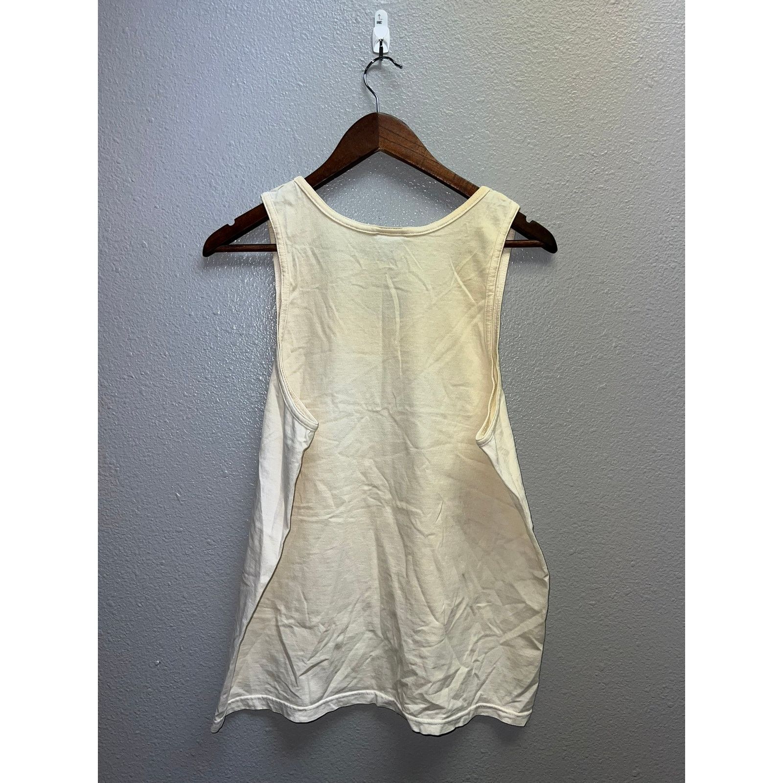 Disney Vintage Tigger Shirt Tank Sleeveless Disney Yellowed Tee M Size US M / EU 48-50 / 2 - 7 Thumbnail