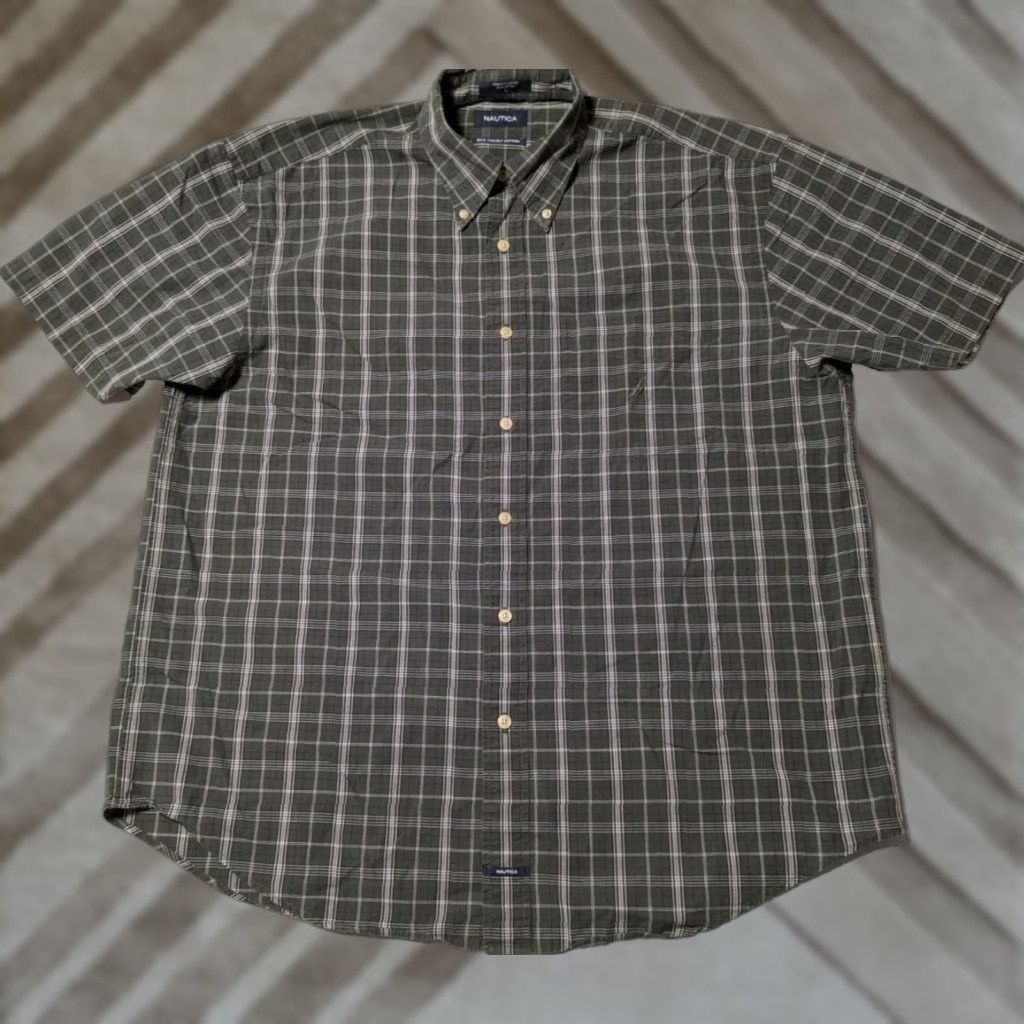 Nautica VTG Nautica 80s Two-Ply Cotton Men Large Green Plaid Button Short Sleeve Shirt Size US L / EU 52-54 / 3 - 1 Thumbnail