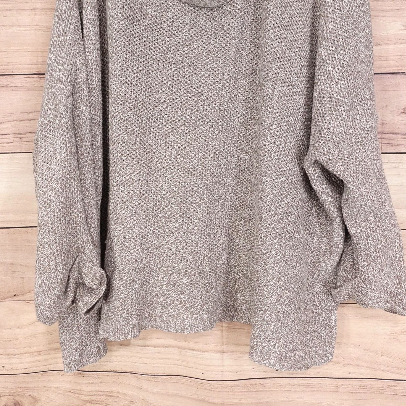 Express Express Womens Sweater M/L Beige Cowl Neck Oversized Dolman Sleeve Knit Pullover Size M / US 6-8 / IT 42-44 - 3 Thumbnail
