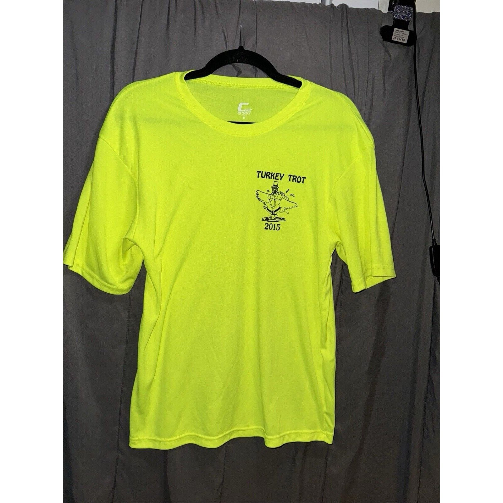Other Turkey Trot Thanksgiving Parade Tee Shirt Medium Neon Yellow Size US M / EU 48-50 / 2 - 1 Thumbnail