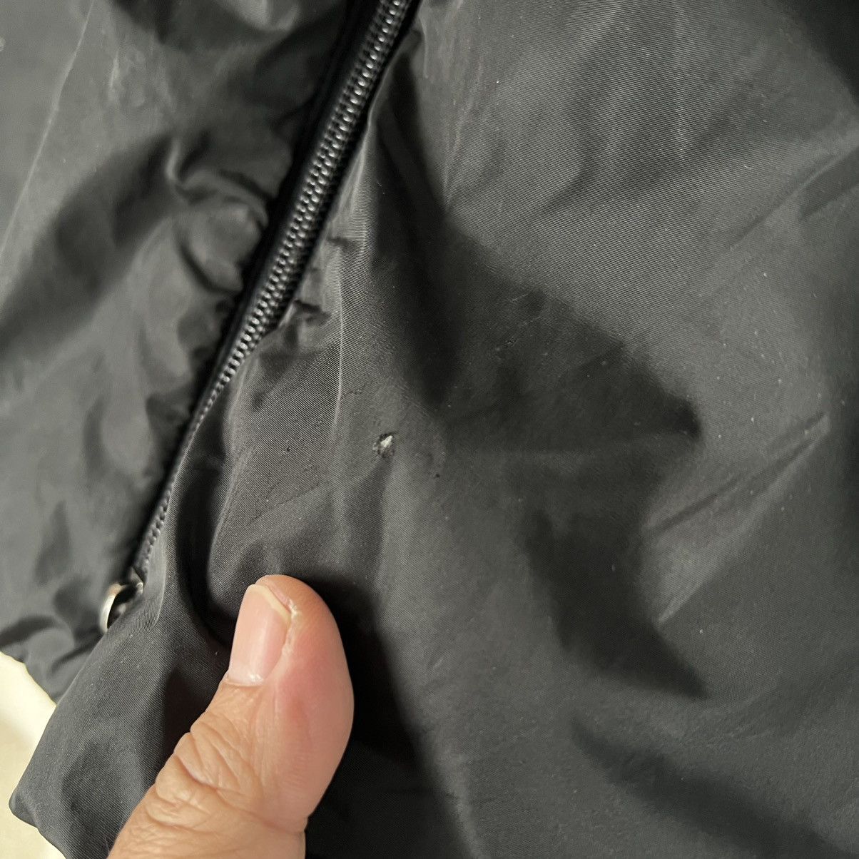 Prada Prada puff black jacket nylon Size M / US 6-8 / IT 42-44 - 7 Thumbnail