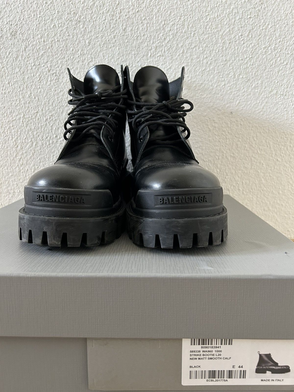 balenciaga strike boots