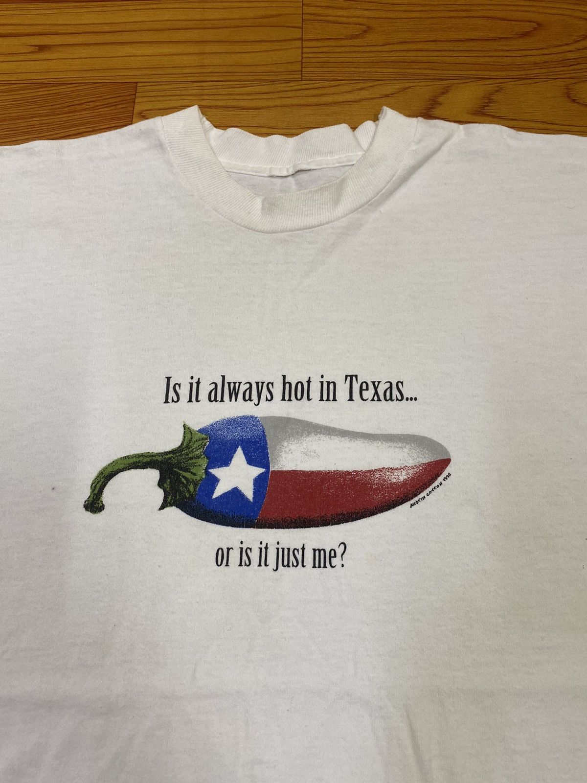 Vintage Vintage Is it always hot in Texas Tee Size US L / EU 52-54 / 3 - 2 Thumbnail