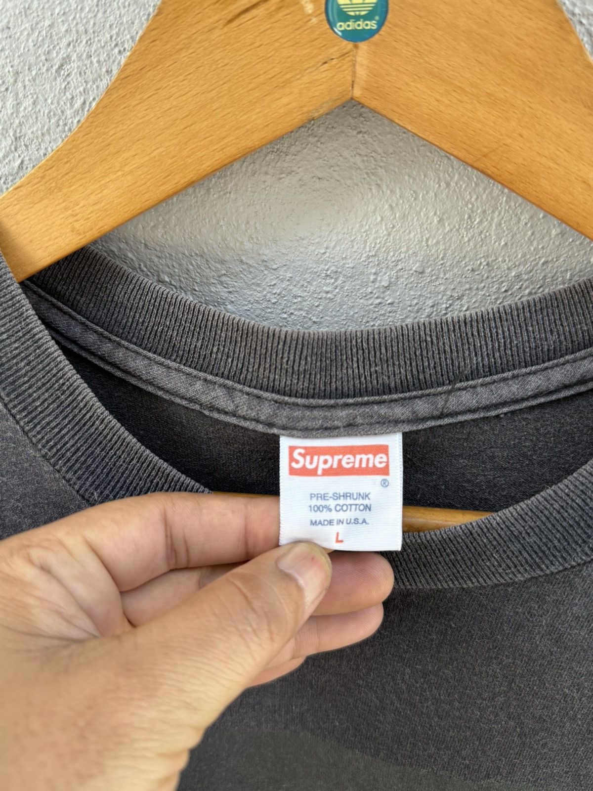 Supreme Thrashed Vintage Supreme Skateboad Sun Faded Grunge Tee Size US L / EU 52-54 / 3 - 5 Thumbnail