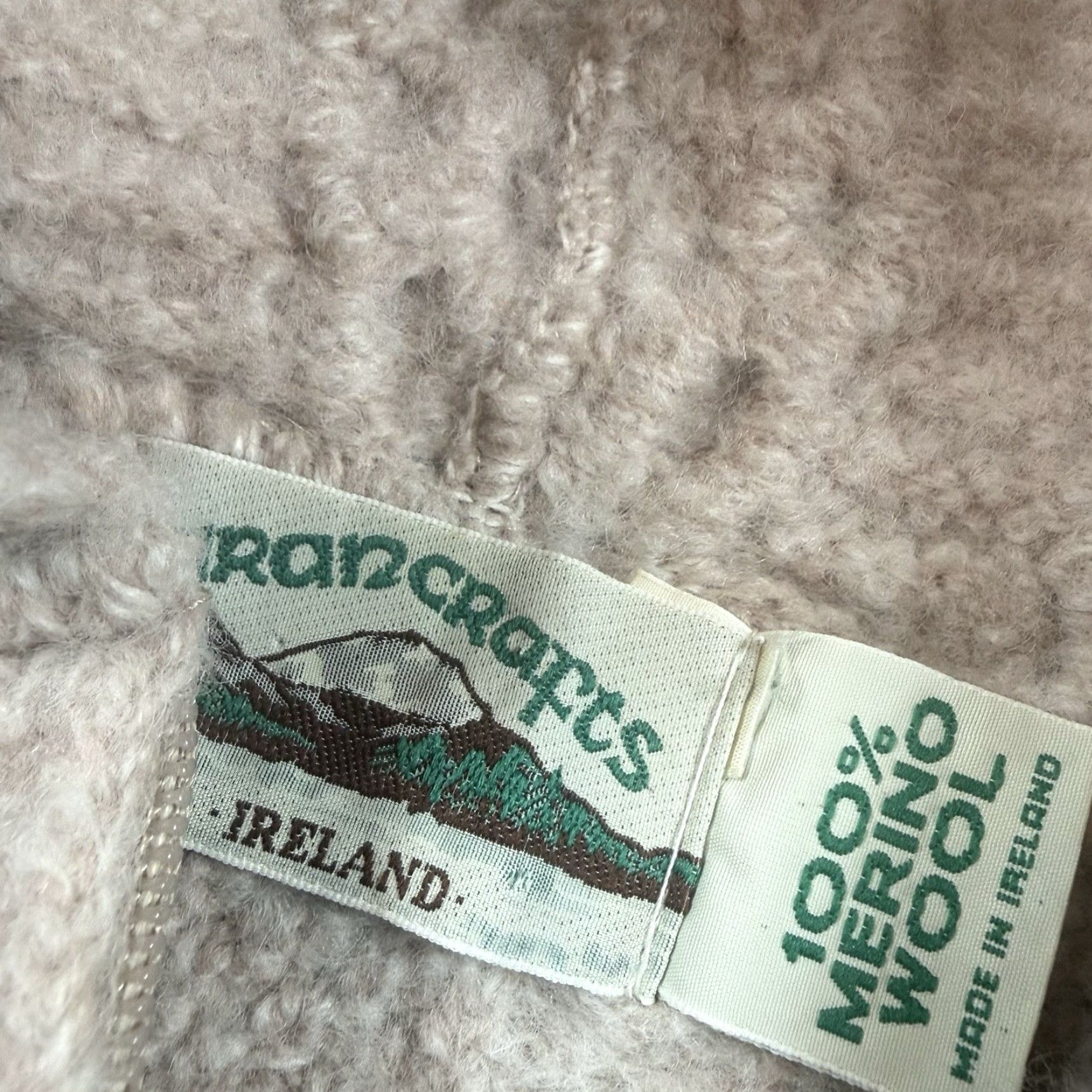 Vintage Aran Crafts Sweater Women XL Full Zip Hooded Chunky-Knit Wool Beige Ireland Merino Wool Chest Measurements Included Size XL / US 12-14 / IT 48-50 - 5 Thumbnail