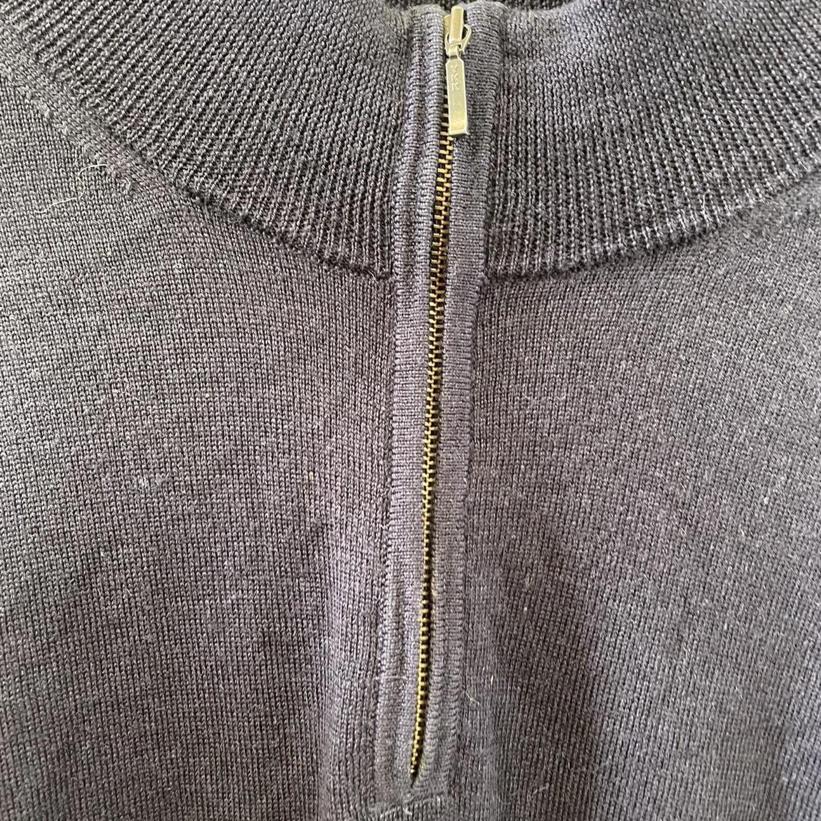 Charles Tyrwhitt Charles Tyrwhitt Men's Navy and Blue Jumper Size US M / EU 48-50 / 2 - 2 Thumbnail