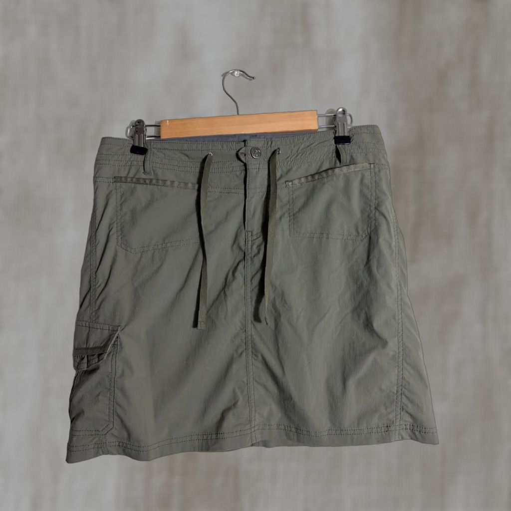 Vintage REI Women’s Size 8 Cargo Skirt Nylon Spandex Drawstring Army Green 31x17 Womens Size 30" / US 8 / IT 44 - 1 Thumbnail