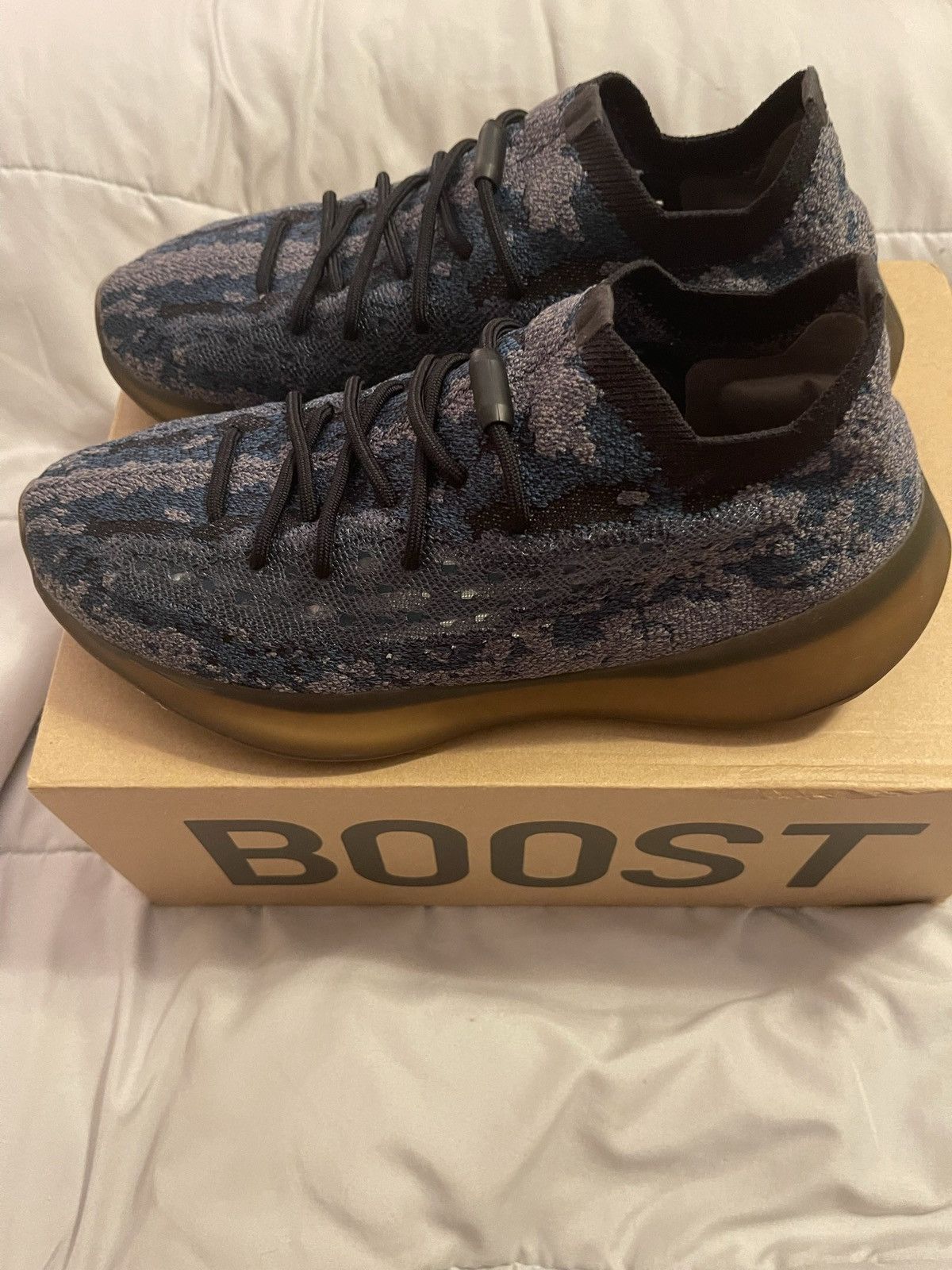 Yeezy Yeezy 380 covalt Size US 11 / EU 44 - 1 Thumbnail