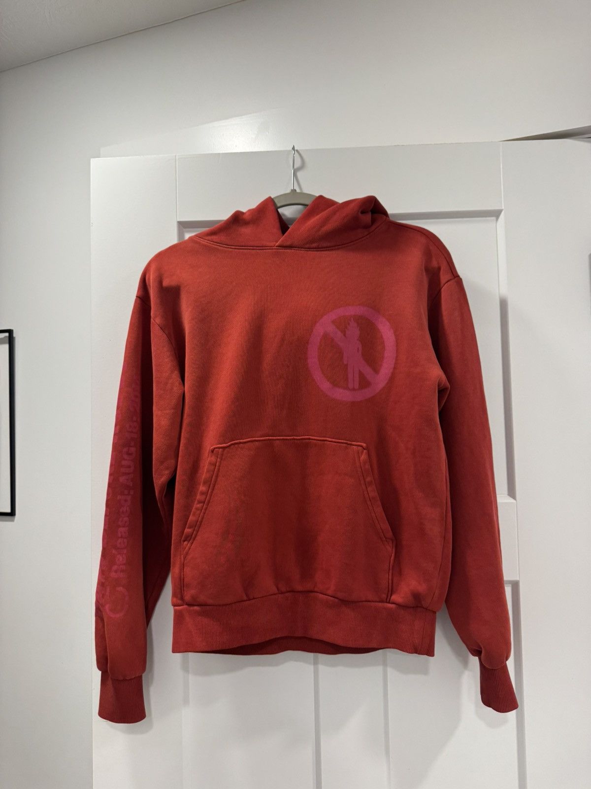 Travis Scott Travis Scott Days Before Rodeo Red Hoodie Size Small Size US S / EU 44-46 / 1 - 1 Thumbnail