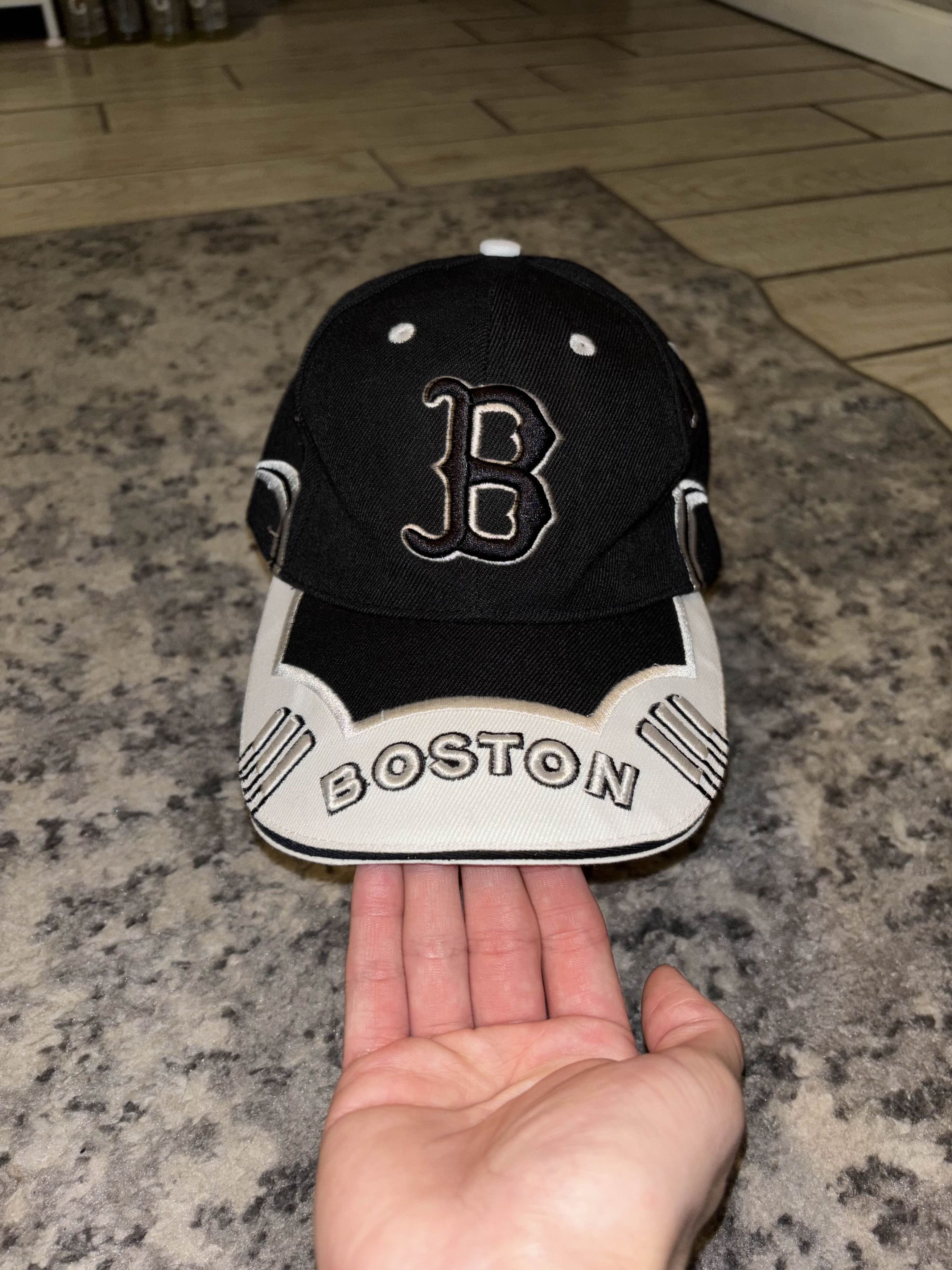MLB Y2K Boston Red Sox Baseball Cap Size ONE SIZE - 1 Thumbnail