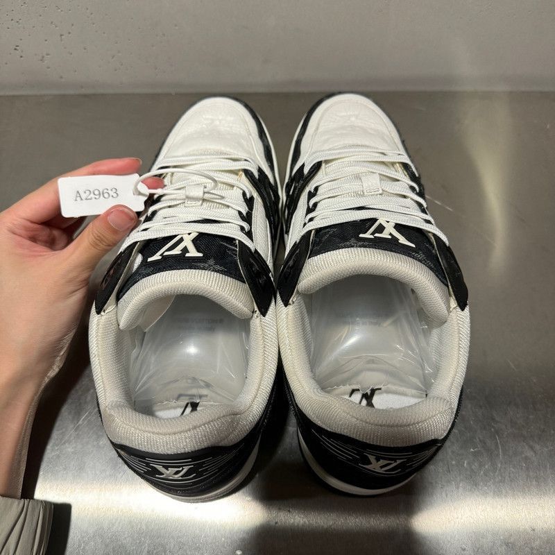 Louis Vuitton Louis Vuitton Panda Print Low-Top Fashion Sneakers -2508 Size US 8.5 / EU 41-42 - 9 Thumbnail