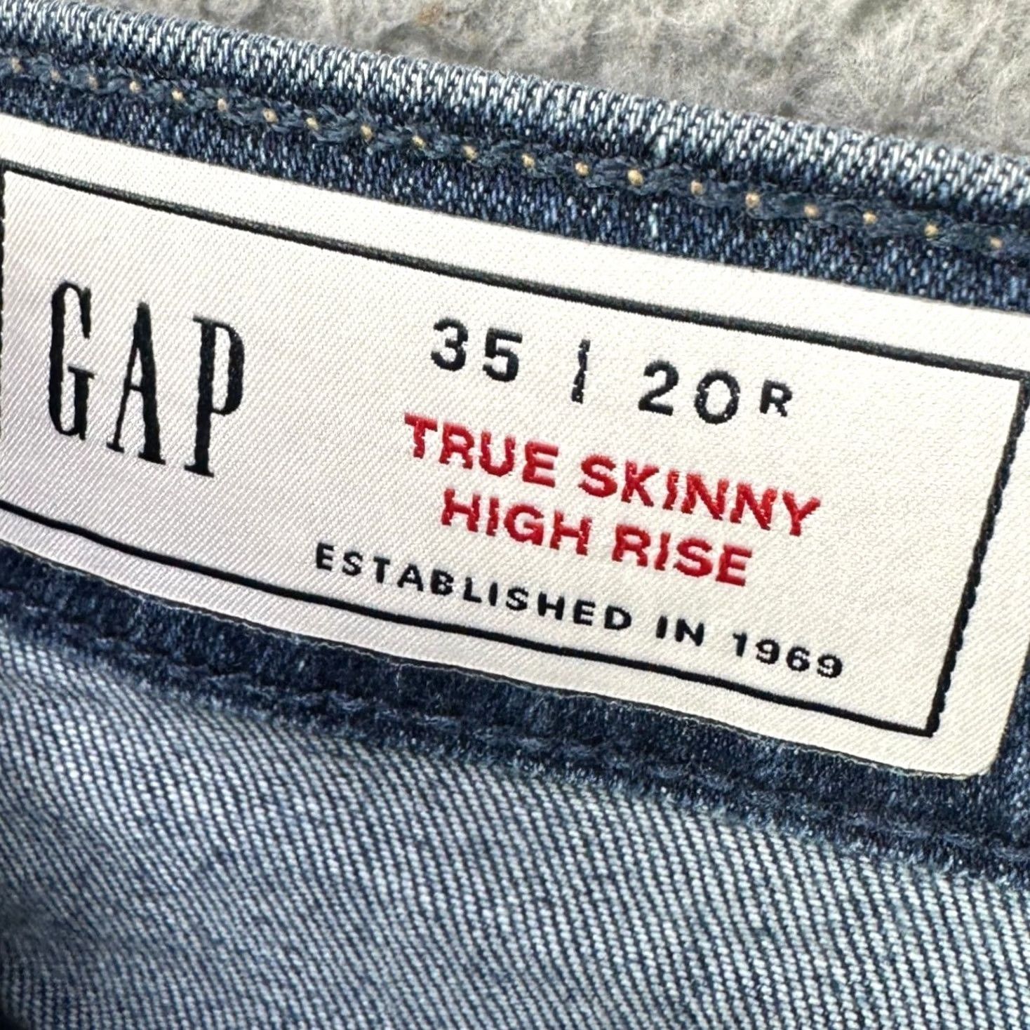 Gap Gap True Skinny Jeans Womens Blue Distressed High Rise Stretch Pocket NEW Size 42" / US 20 - 4 Thumbnail