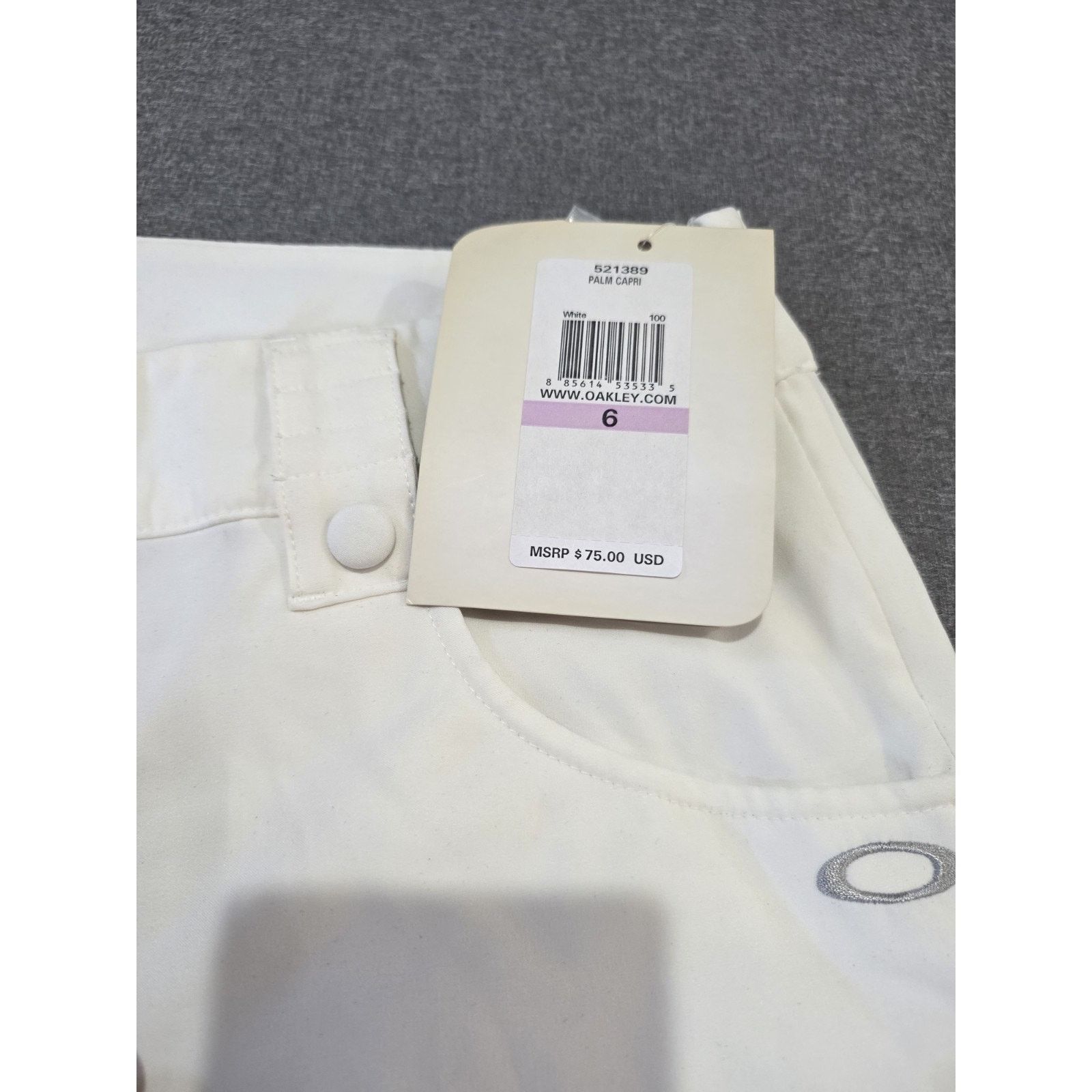 Oakley Womens 6 New NWT Golf Palm Capri Pants Pockets Long UPF 50 Size 28" / US 6 / IT 42 - 4 Thumbnail