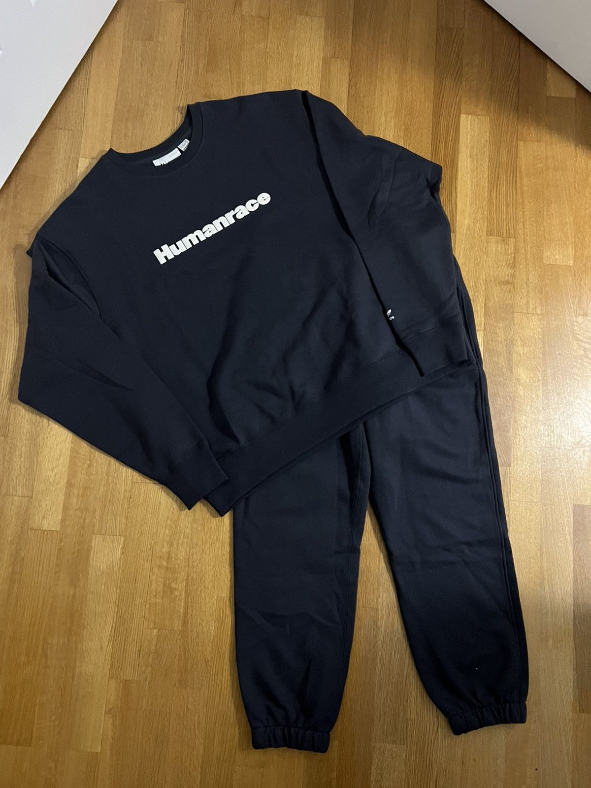 Adidas × Pharrell humanrace adidas navy blue sweat(shirt+pants) Size US XXL / EU 58 / 5 - 1 Thumbnail