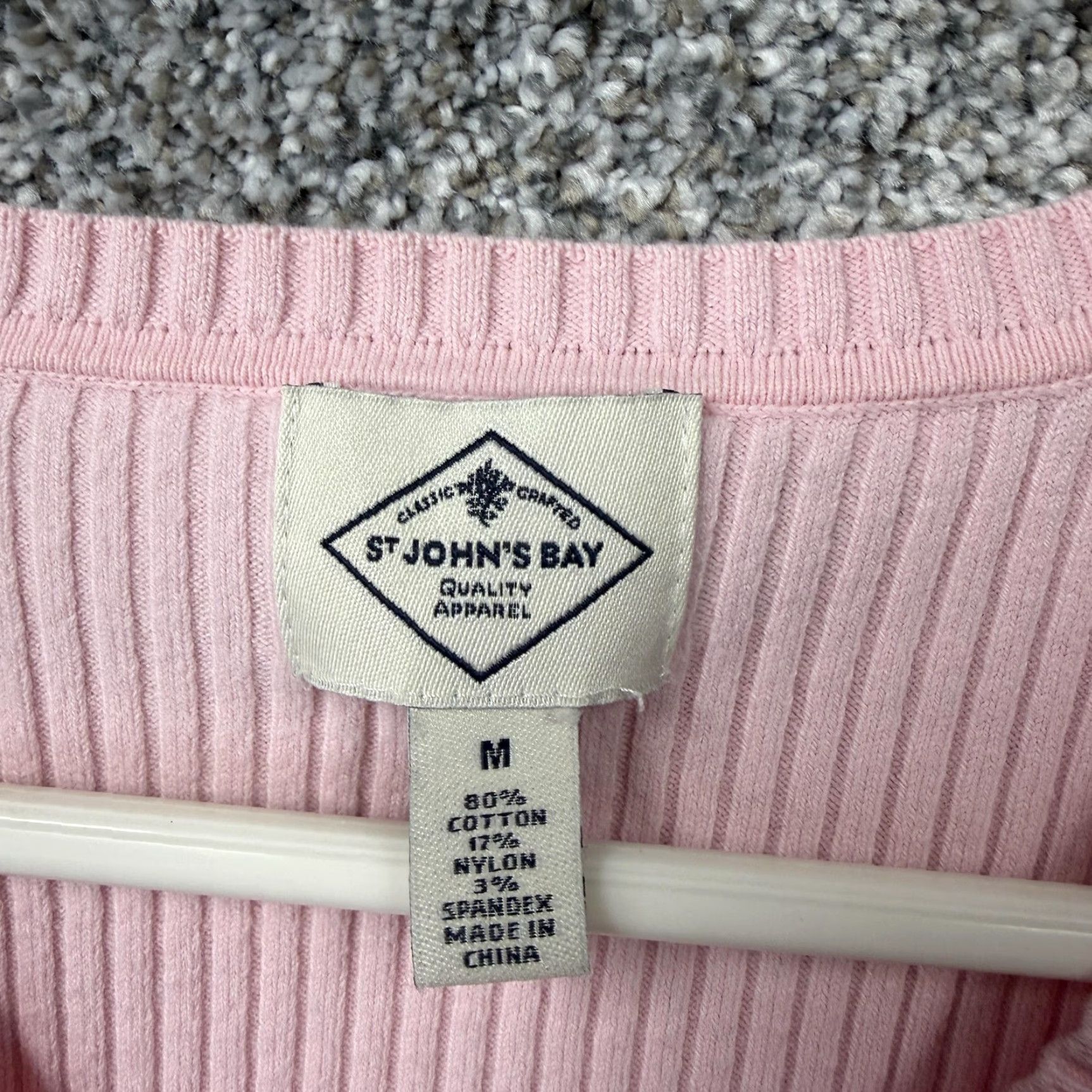 Vintage VINTAGE St. John's Bay Sweater Women M Pink Solid Knit Slim Fit V-Neck Long Sleeve Spring Casual Preppy Office Core Size M / US 6-8 / IT 42-44 - 5 Thumbnail