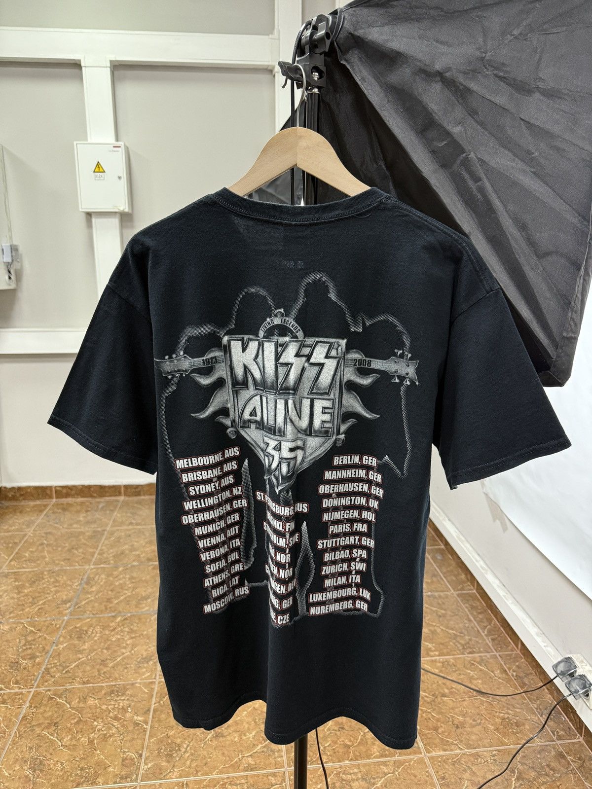KISS 🇺🇸 Vintage Kiss Alive 35 World Tour 1973 2008 T-Shirt Retro Size US L / EU 52-54 / 3 - 2 Thumbnail