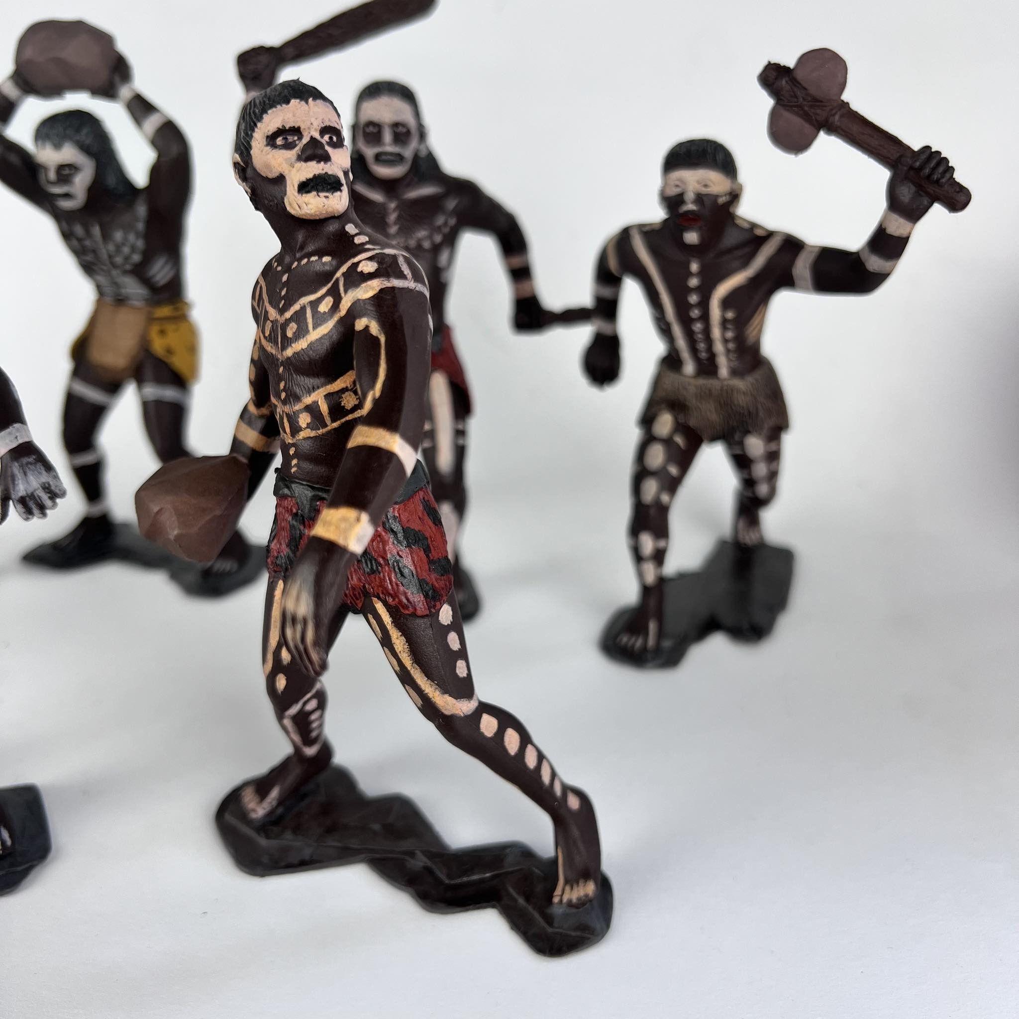 Vintage Vintage Soviet Plastic Set of 6 Soldiers Natives Savages Size ONE SIZE - 2 Thumbnail