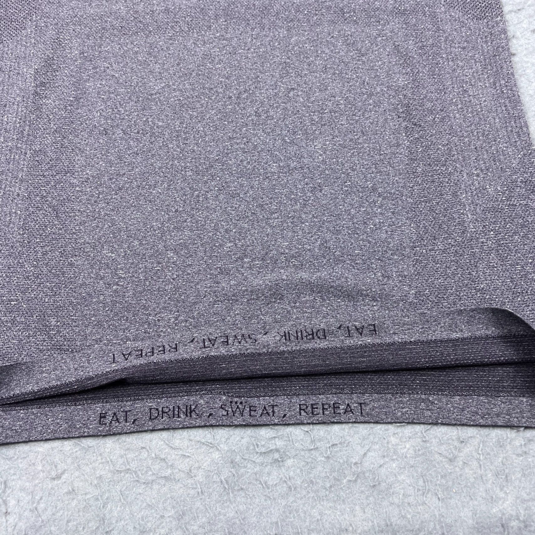 Lululemon Lululemon Metal Vent Breathe Short Sleeve Shirt M Gray Silverescent M3AKTS* Mens T-Shirt Athletic Casual Short Sleeve Shirt Medium Gray/Silverescent Size US M / EU 48-50 / 2 - 3 Thumbnail