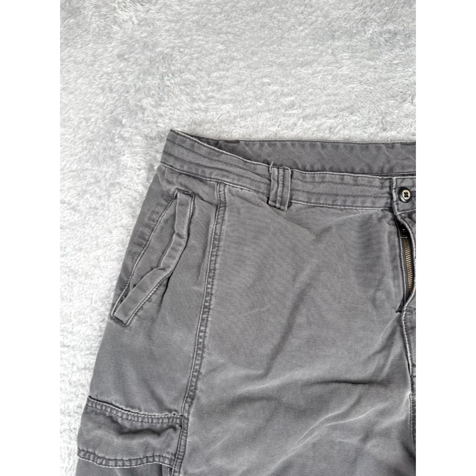 Tommy Bahama Tommy Bahama Shorts Men 40 Gray Cargo Beach Resort 40x10 Tencel Cotton Blend Mens Size US 40 / EU 56 - 4 Thumbnail