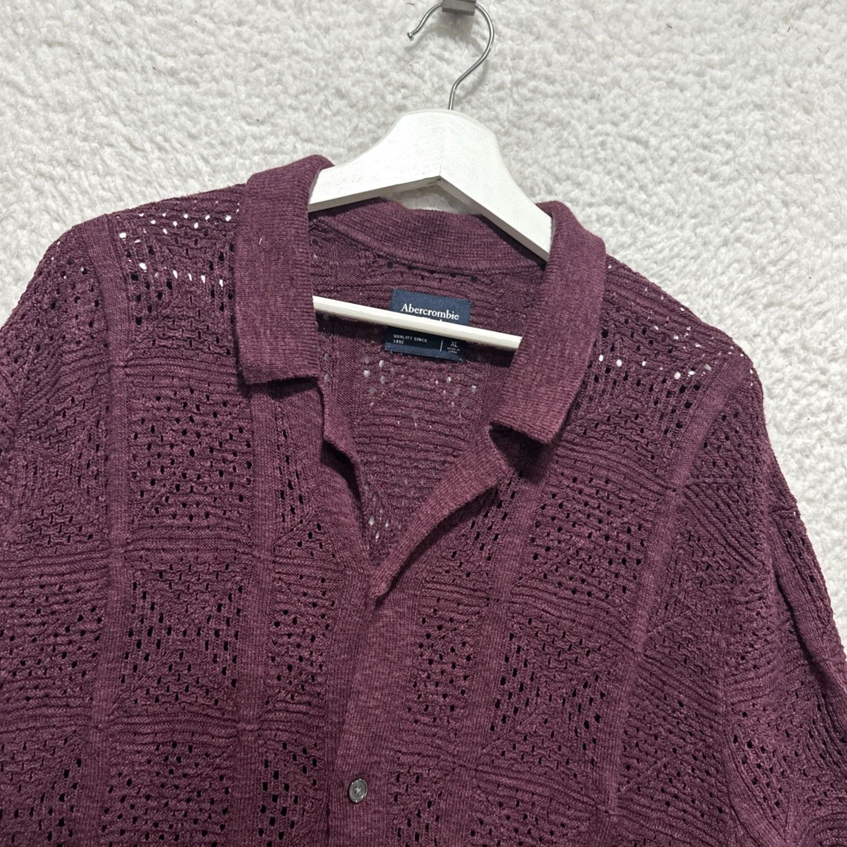 Abercrombie & Fitch Abercrombie & Fitch Men Polo Short Sleeve XL Crochet Knit Button-Down Shirt Size US XL / EU 56 / 4 - 4 Thumbnail