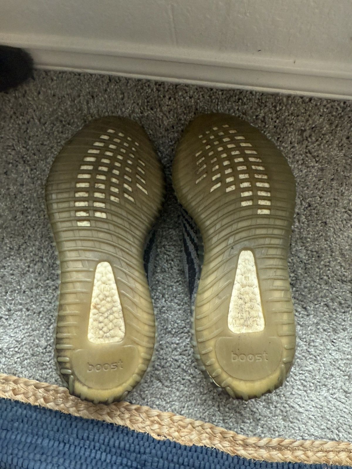 Yeezy Yeezy Beluga 2.0 2017 Size US 9.5 / EU 42-43 - 4 Thumbnail