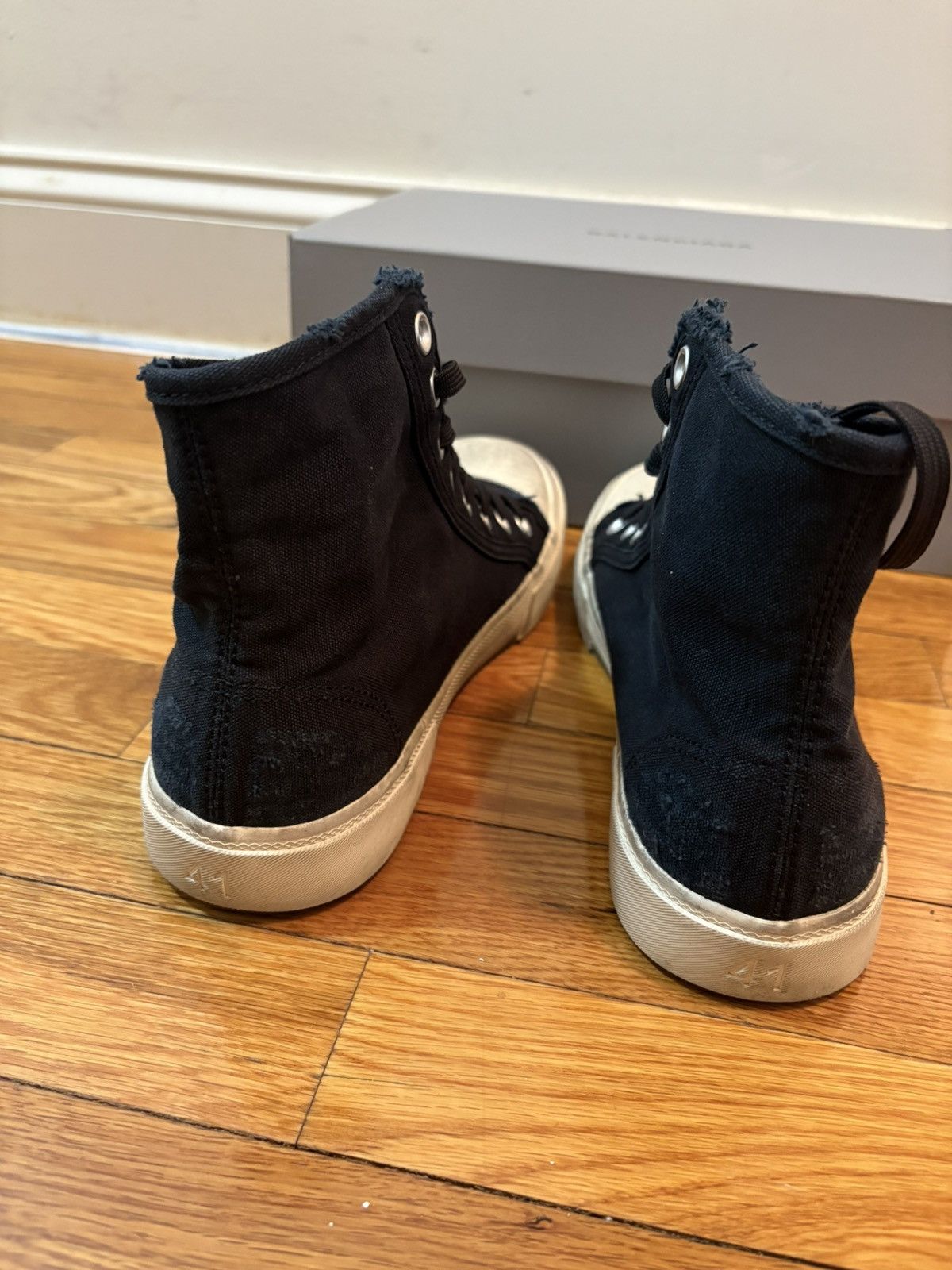Balenciaga Balenciaga Distressed Sneakers Size US 8.5 / EU 41-42 - 5 Thumbnail