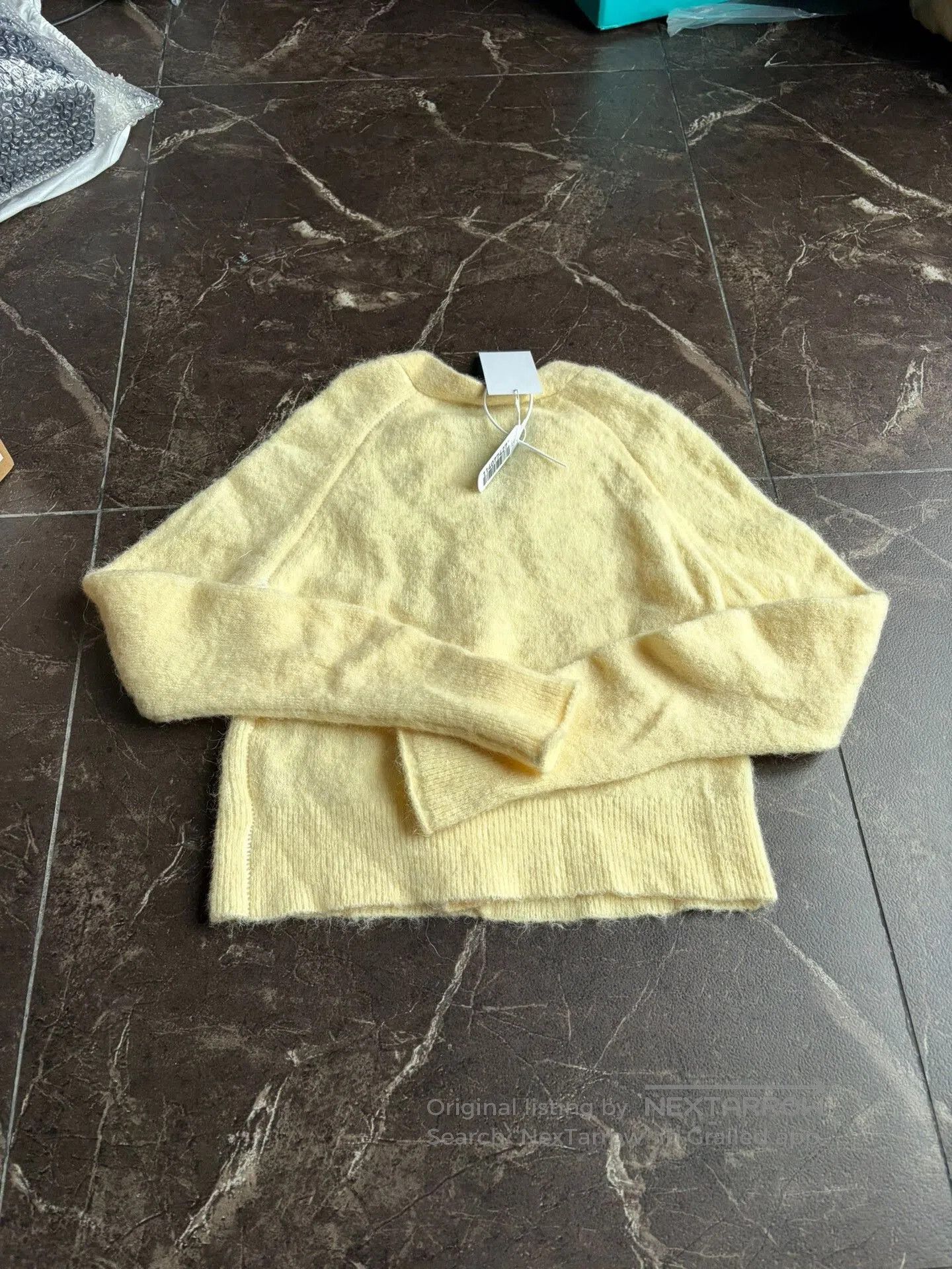 Acne Studios Acne Studios Yellow Cropped Sweater. Size S / US 4 / IT 40 - 5 Thumbnail