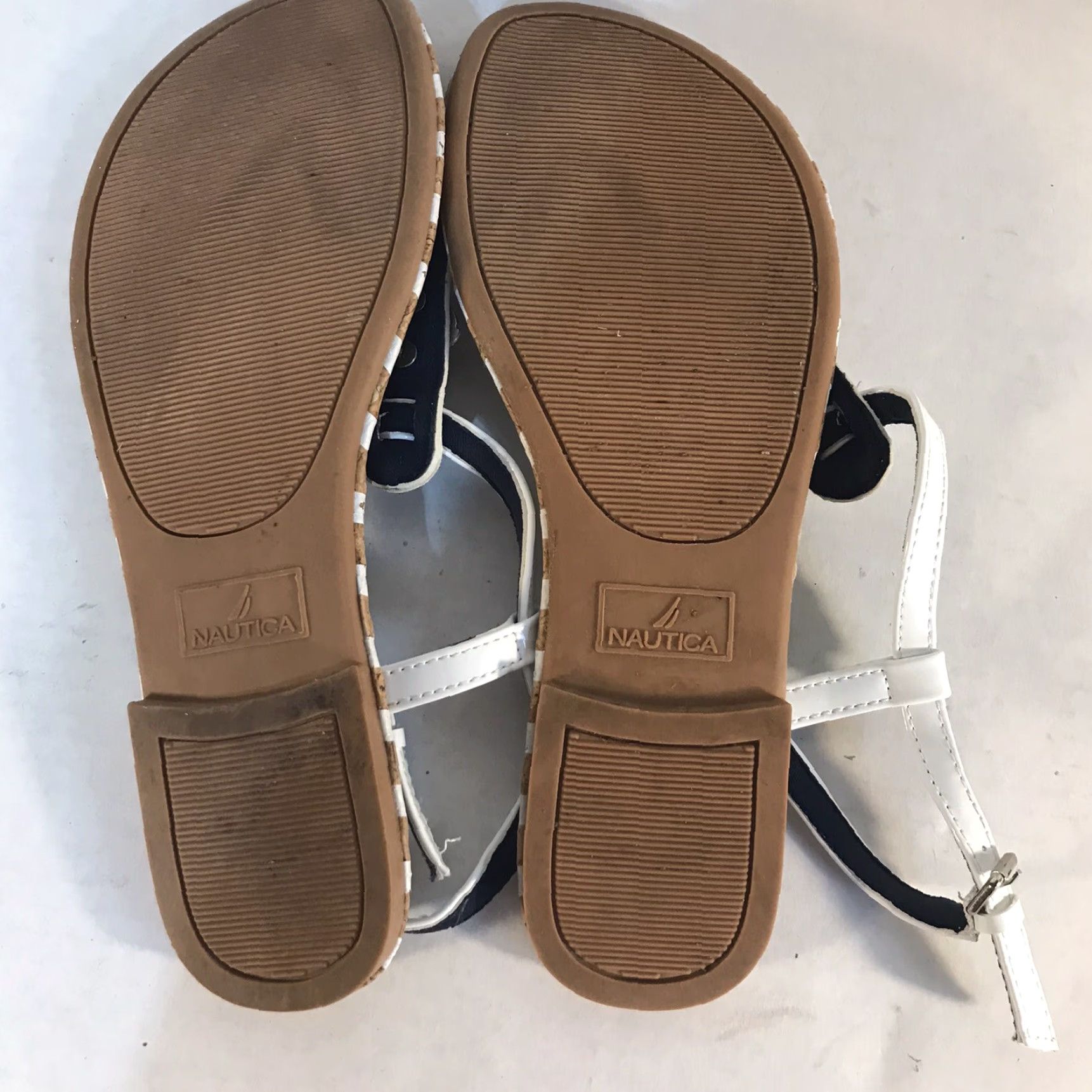 Nautica Nautica White T-Strap Flat Sandals Women's Size 7.5 with Adjustable Buckle, Casual, Nautical Size US 7.5 / IT 37.5 - 4 Thumbnail