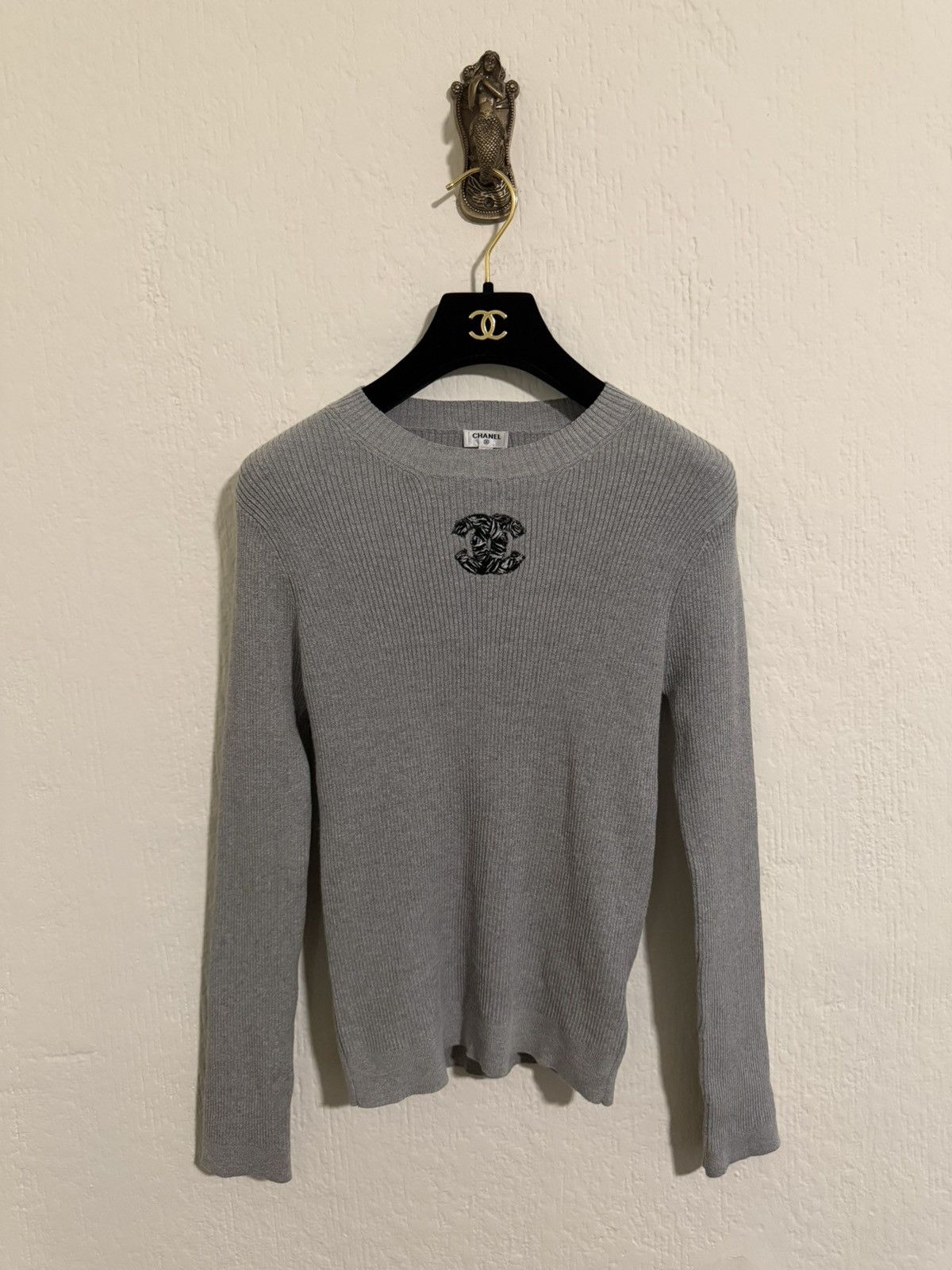 Chanel Vintage Chanel wool knit cc logo longsleeve top size 36 Size XS / US 0-2 / IT 36-38 - 1 Thumbnail