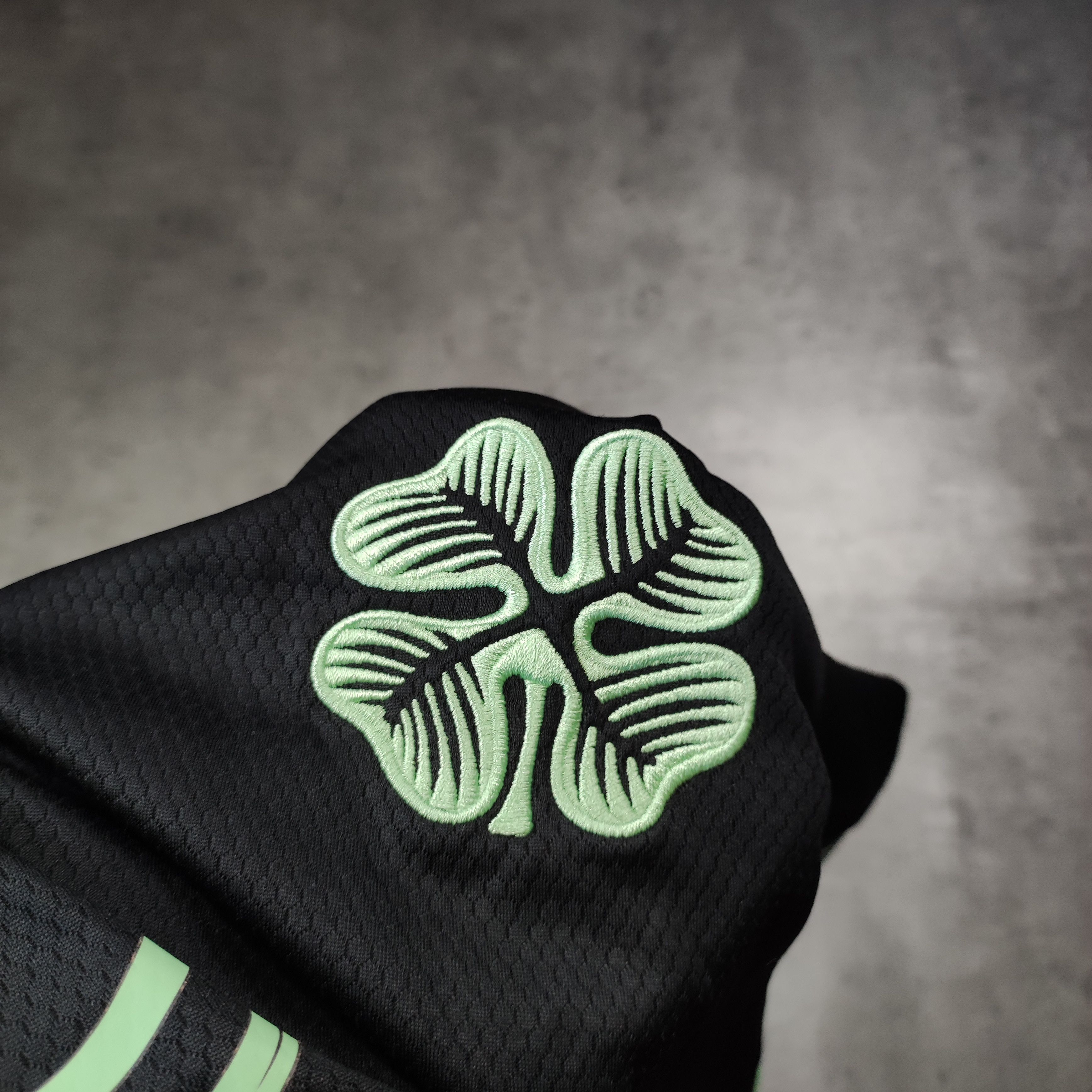 Adidas RARE Adidas x Celtic Glasgow Third Football Black Jersey Size US XXL / EU 58 / 5 - 6 Thumbnail