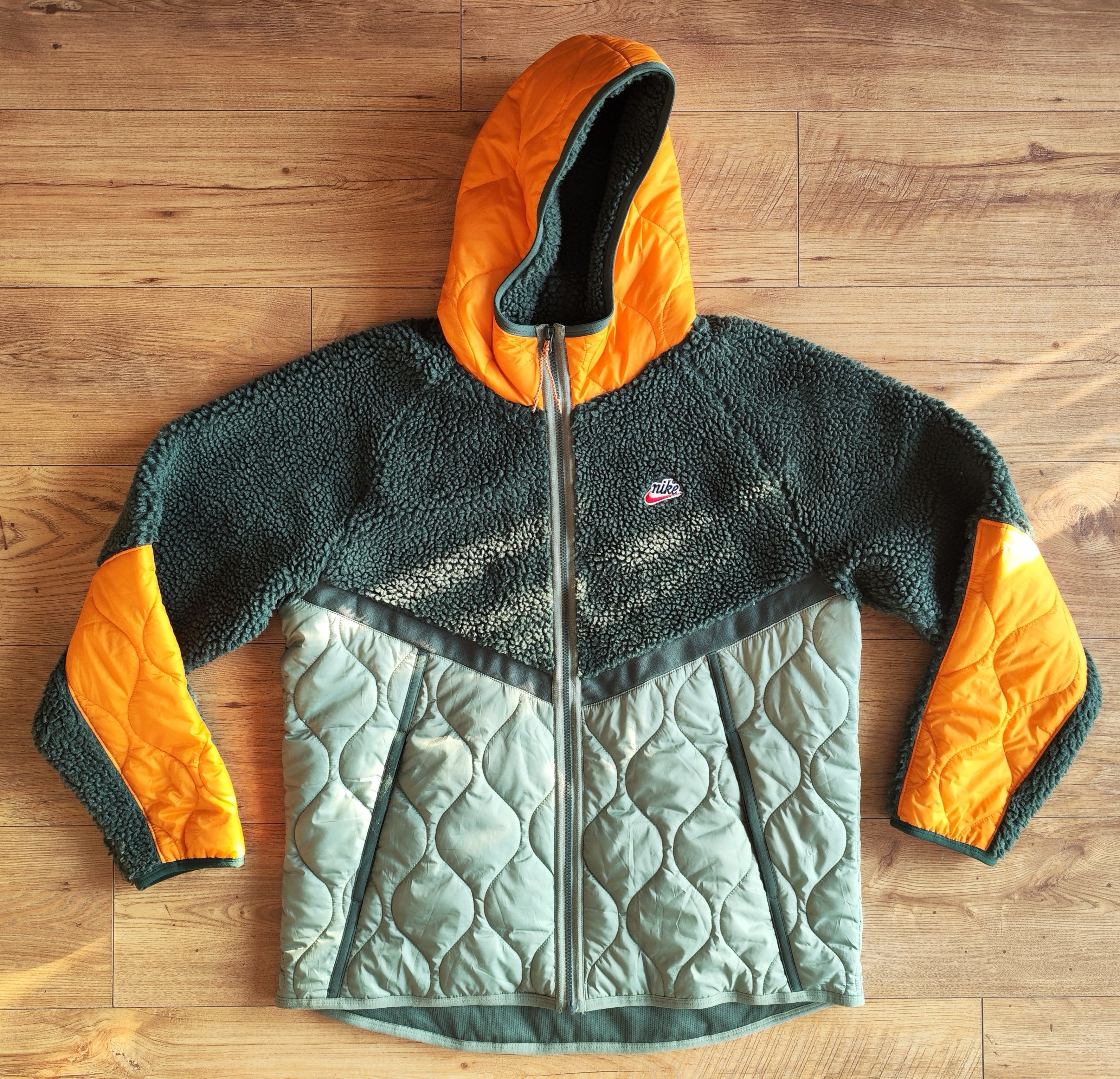 nike heritage essentials jacket