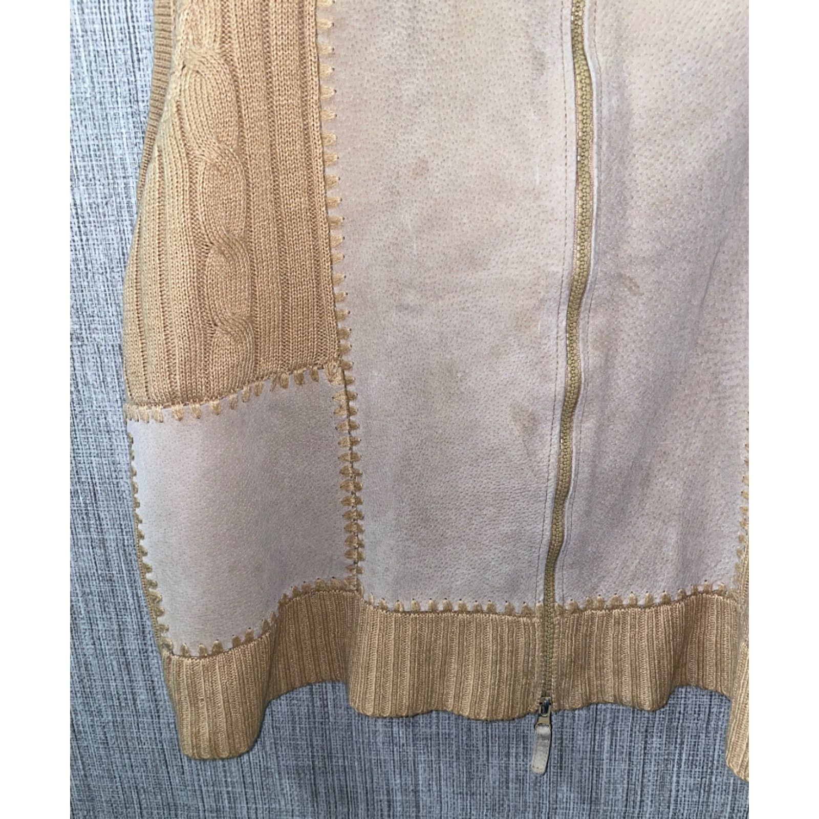Vintage VINTAGE Designers Studio Originals Vest Full Zip Women Beige L Suede Leather Size L Womens Size L / US 10 / IT 46 - 3 Thumbnail