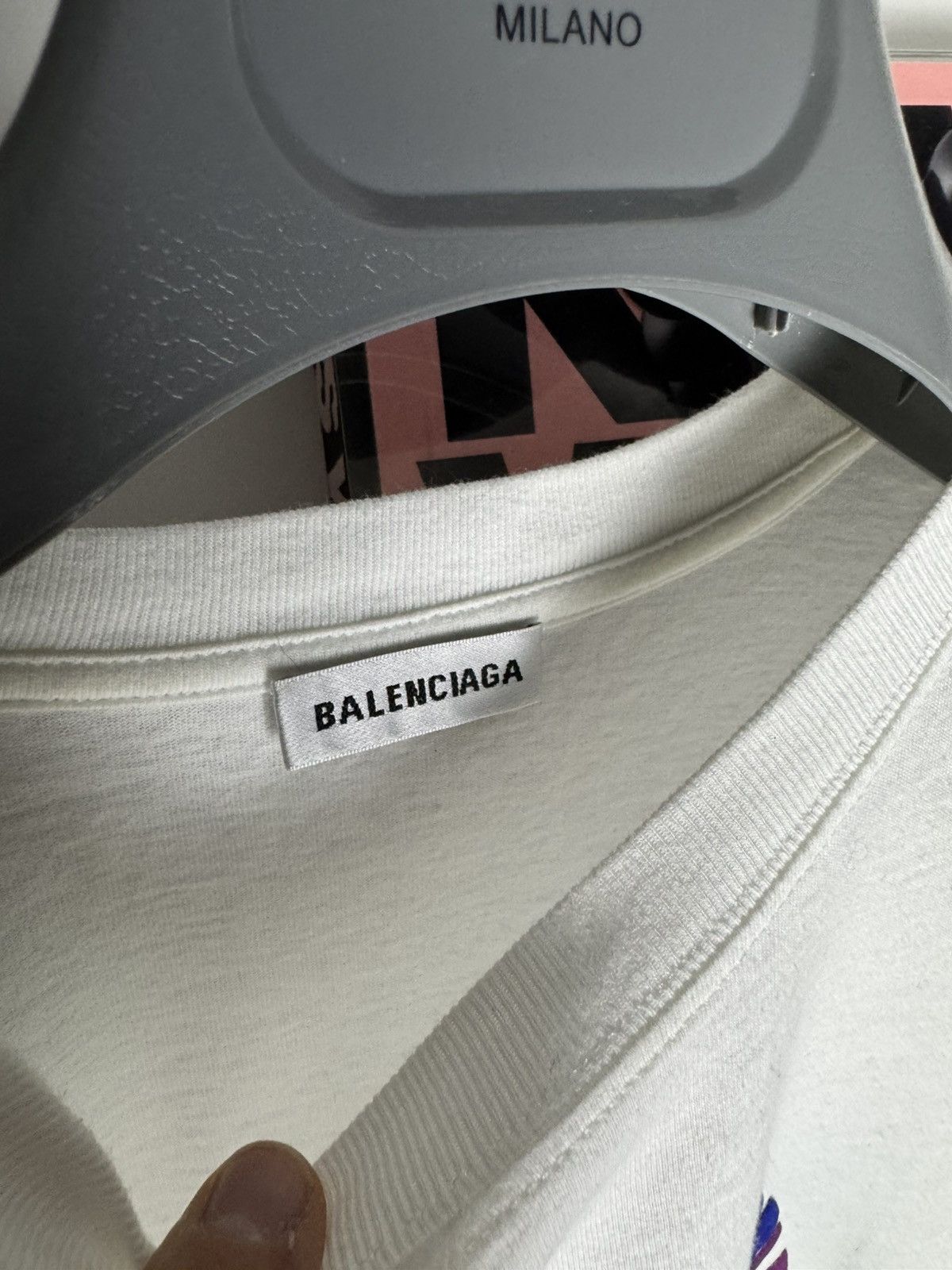 Balenciaga Balenciaga Designer World logo t-shirt hype streetwear Size M / US 6-8 / IT 42-44 - 4 Thumbnail