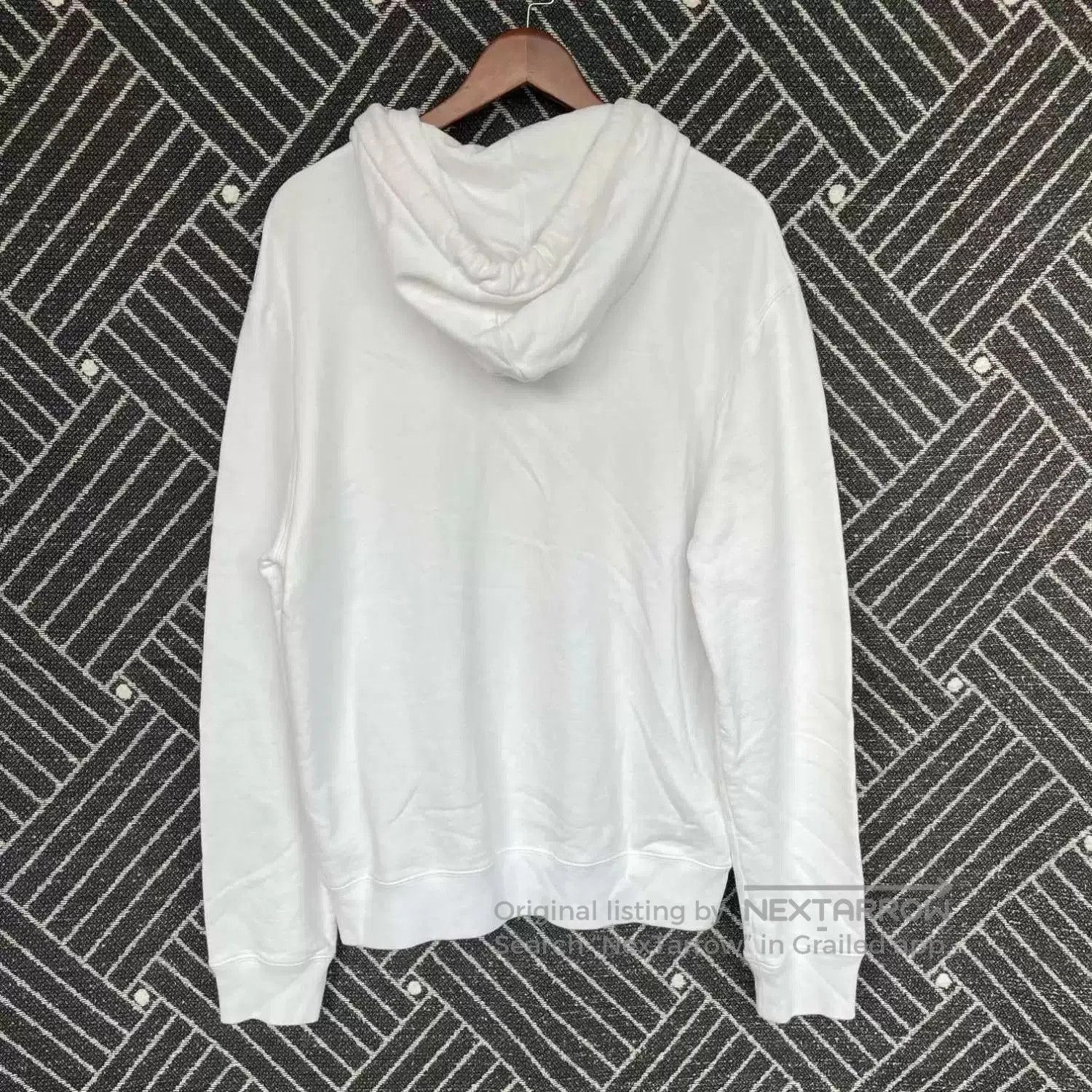 Lanvin white embroidered logo hoodie from lanvin. Size US XL / EU 56 / 4 - 2 Thumbnail