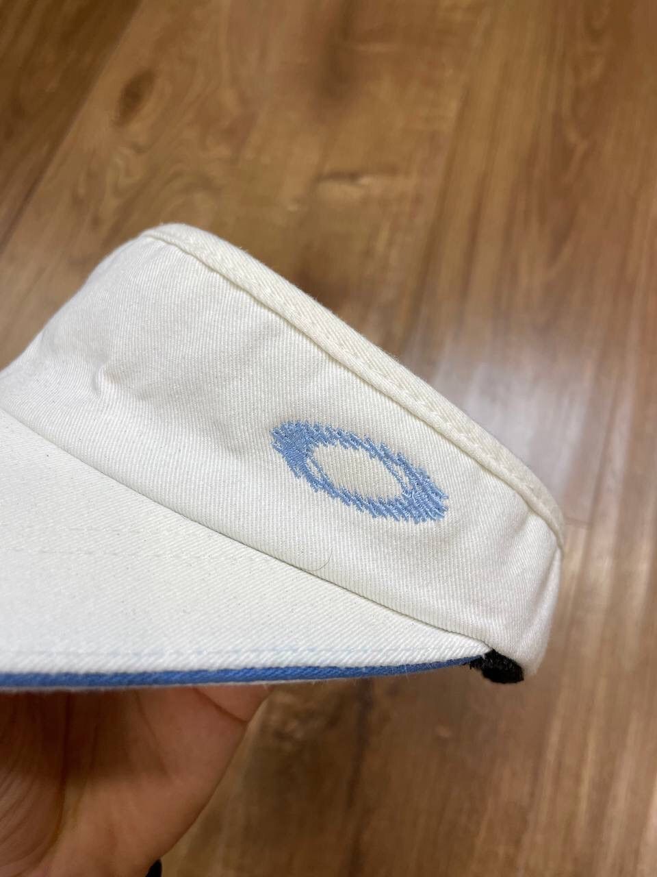 Oakley × Vintage Vintage Oakley 90’s Y2K Style White Tennis Cap Hat Surf Size ONE SIZE - 4 Thumbnail