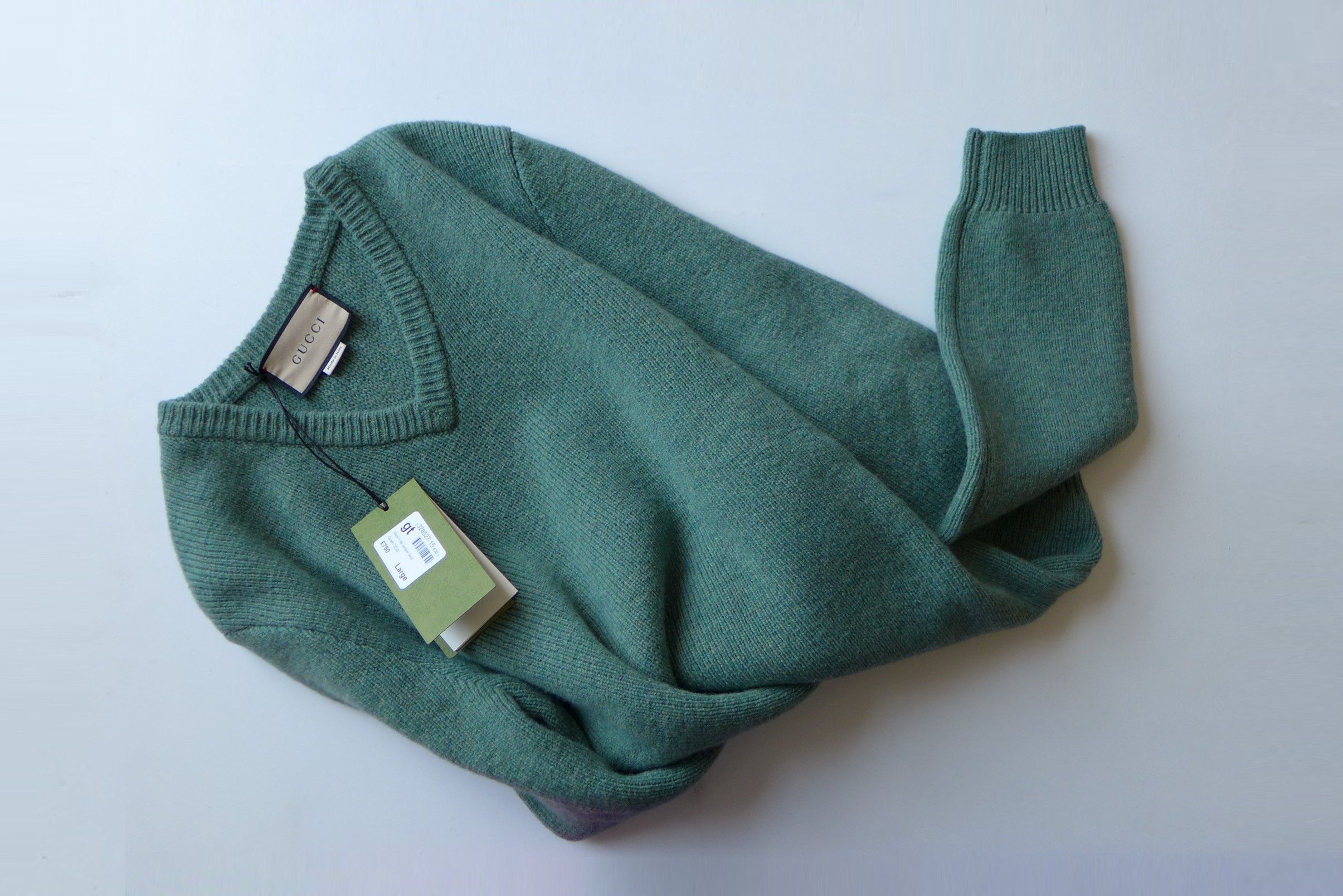 Gucci Gucci GG V-Neck Wool Sweater (Slim Fit) Size US L / EU 52-54 / 3 - 3 Thumbnail