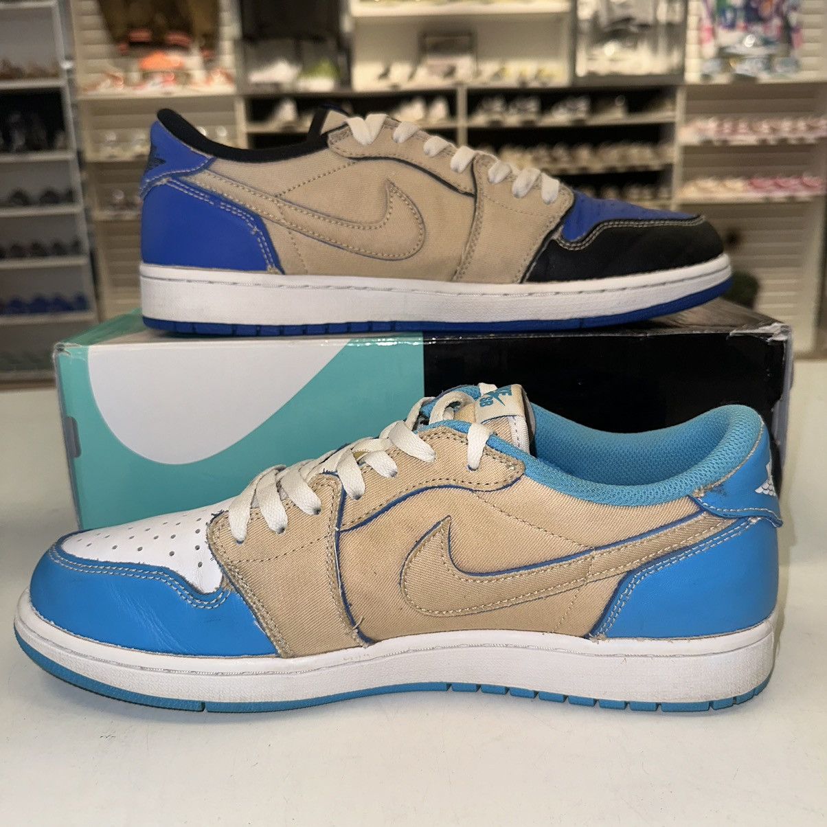 Jordan Brand × Nike Size 10.5 Air Jordan 1 SB Low Desert Ore Lance Mountain Blue Size US 10.5 / EU 43-44 - 2 Thumbnail