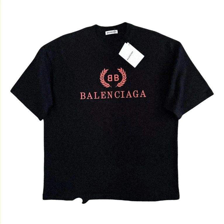 image of Balenciaga T-Shirt Size-Xl in Black Red, Men's