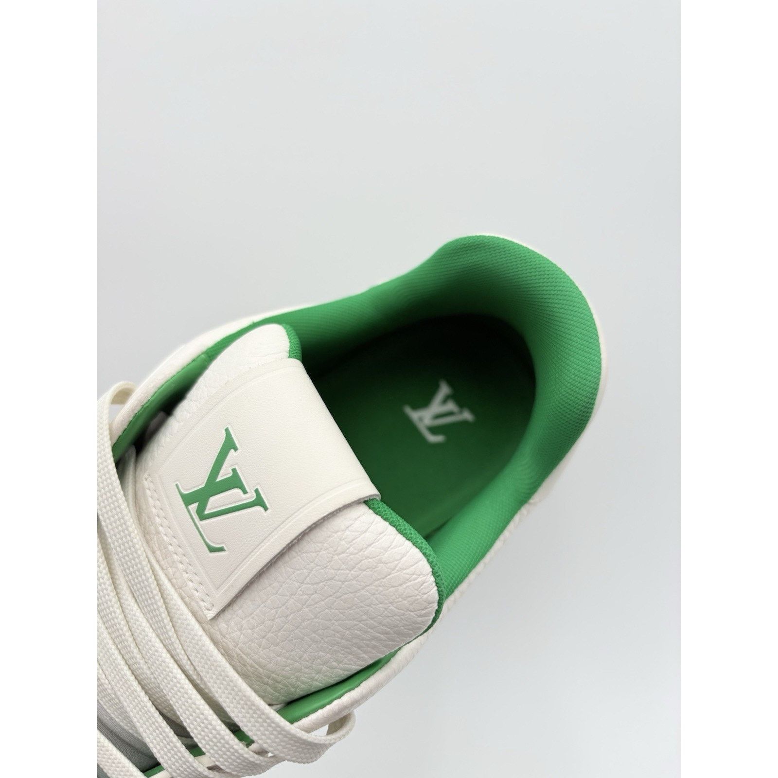 Louis Vuitton Louis Vuitton Trainer ' White Green ' | GREAT CONDITION! Size US 12.5 / EU 45-46 - 6 Thumbnail