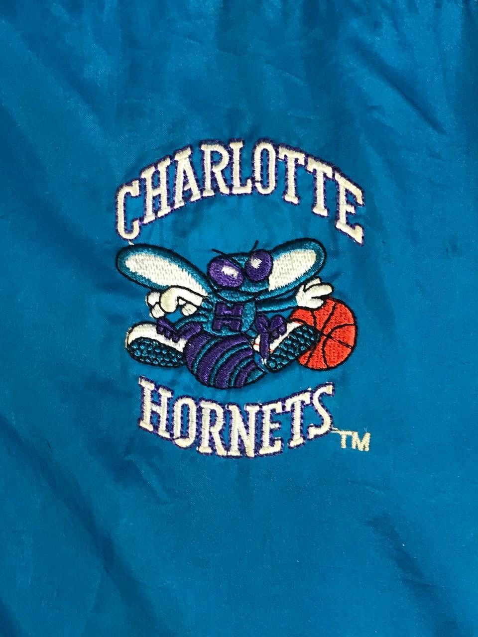NBA Vintage charlotte hornets nba team starter jacket Size US XL / EU 56 / 4 - 5 Thumbnail