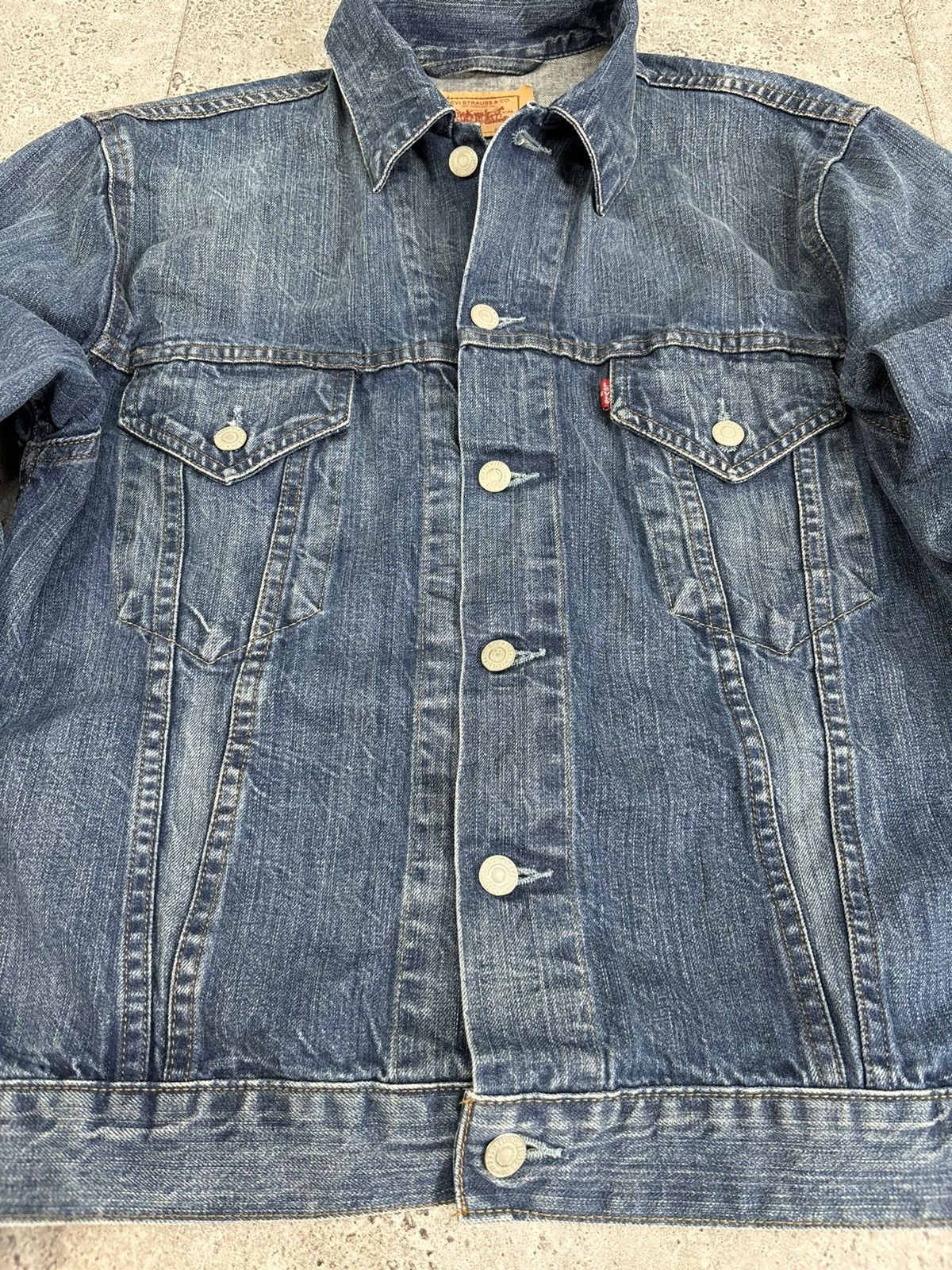 Levi's × Levi's Vintage Clothing Vintage Denim Trucker Jacket Levis Faded Blue 90s USA Japan Size US L / EU 52-54 / 3 - 4 Thumbnail