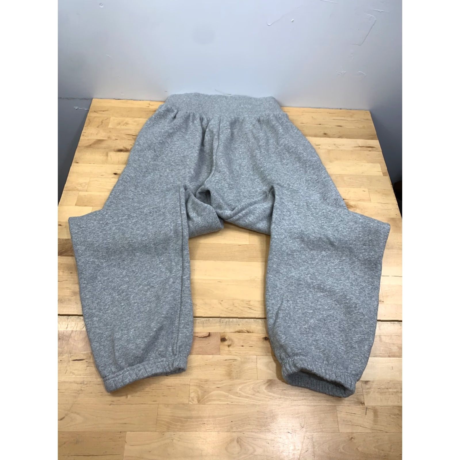 Nike Nike Fleece Joggers Womens XS Gray Activewear Logo Athleisure Casual Pants Jogger 28in Inseam Womens CSS? Size 26" / US 2 / IT 38 - 8 Thumbnail